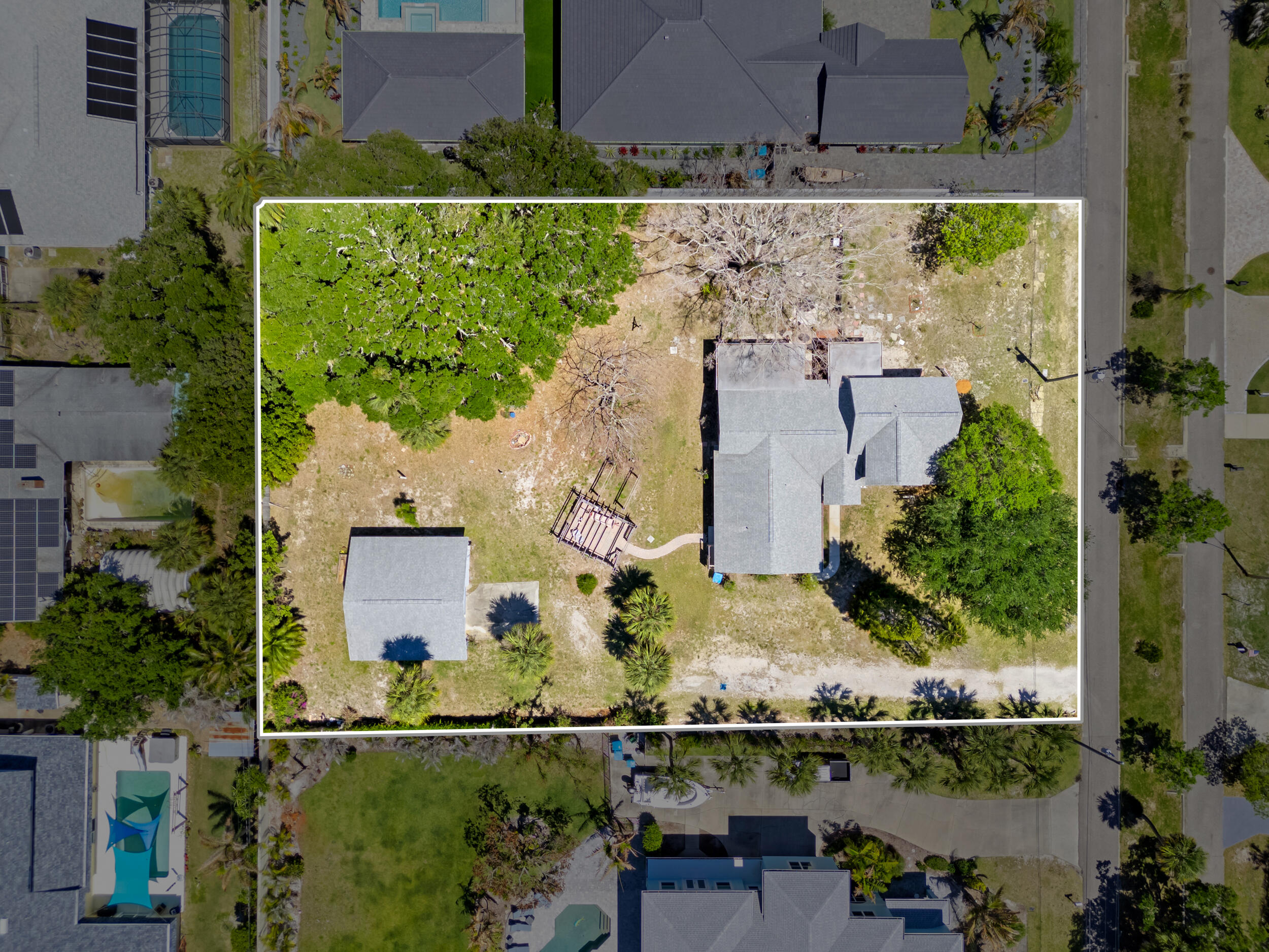 main property photo 45