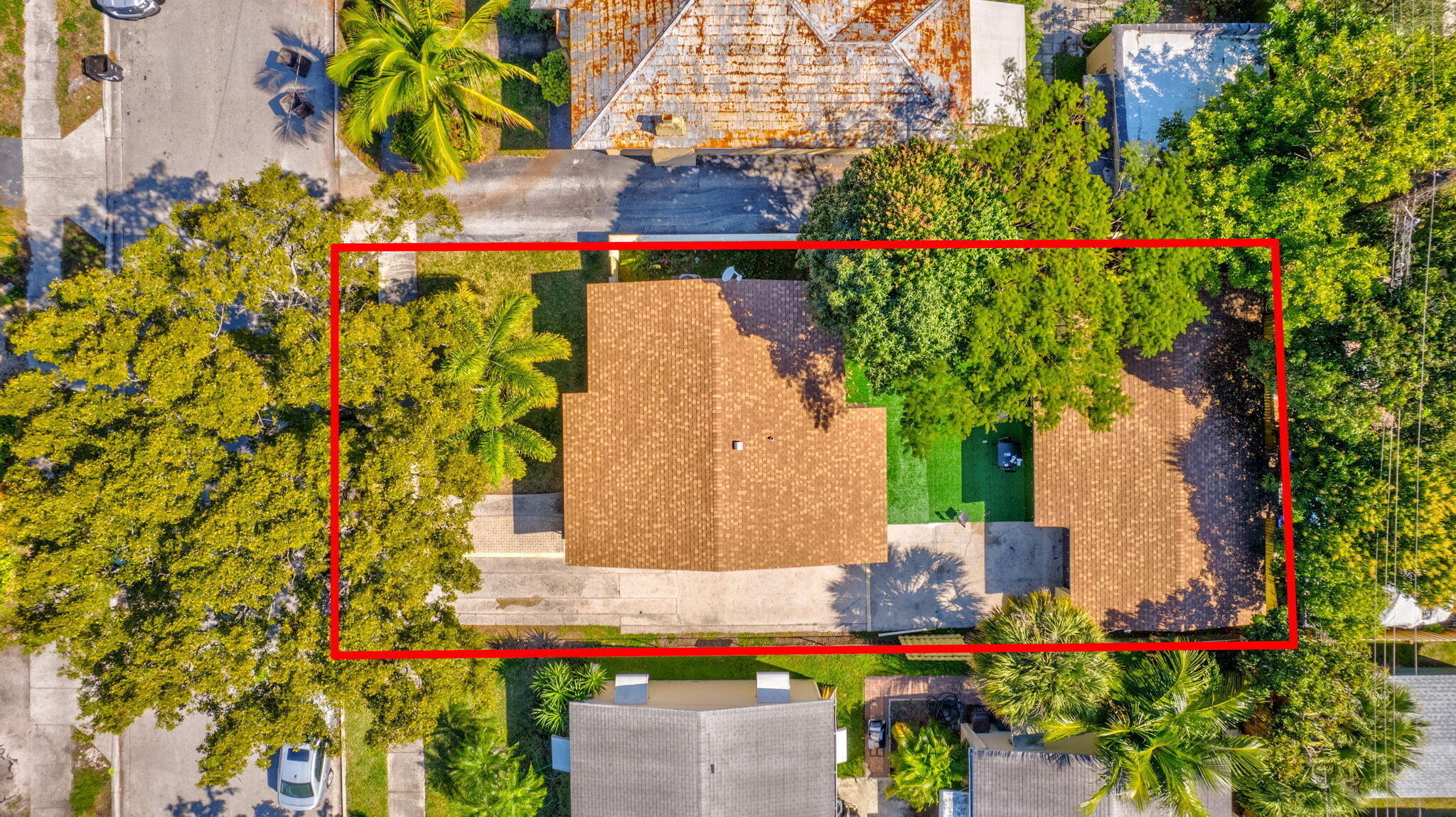 main property photo 43
