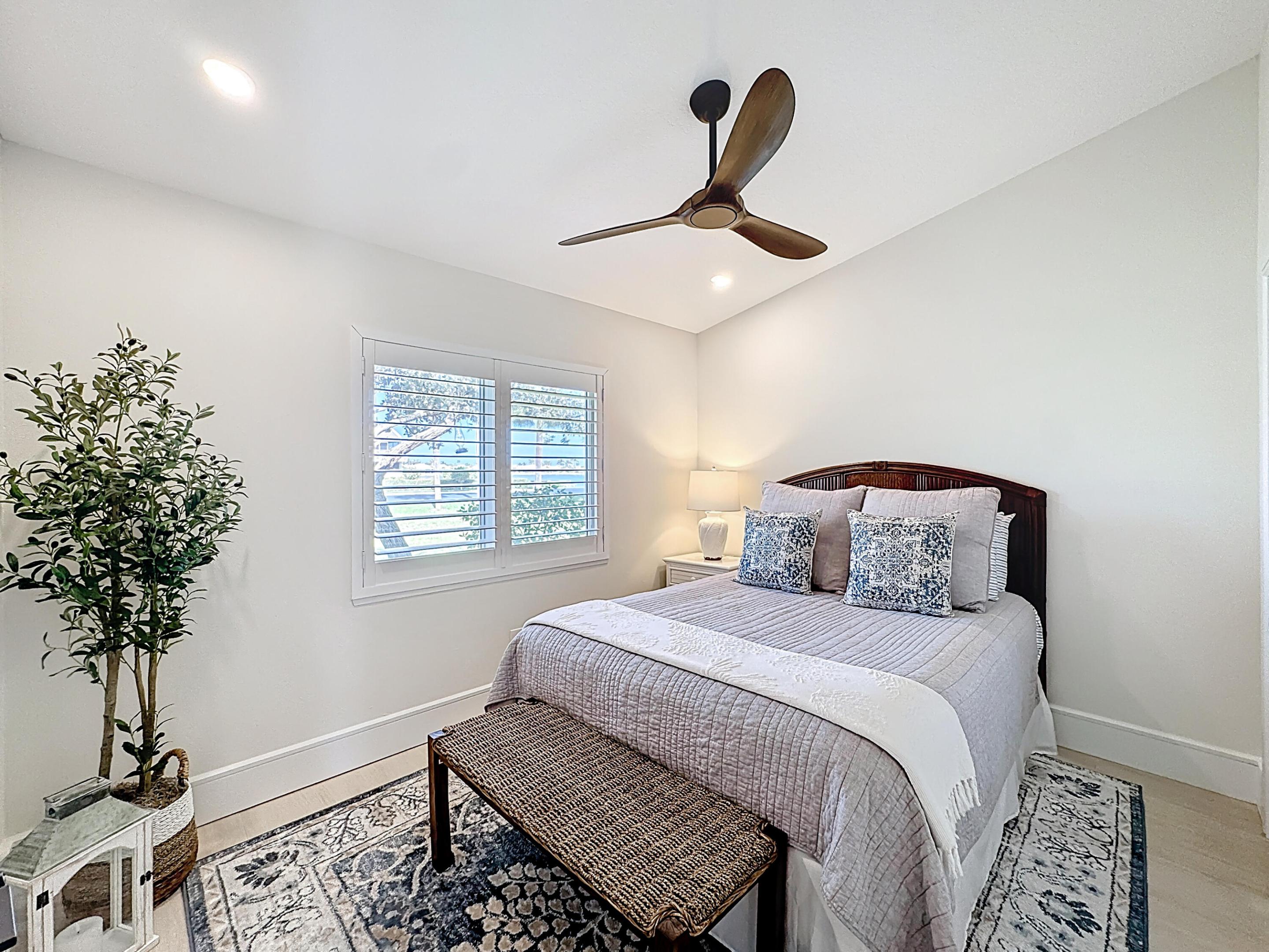 main property photo 65