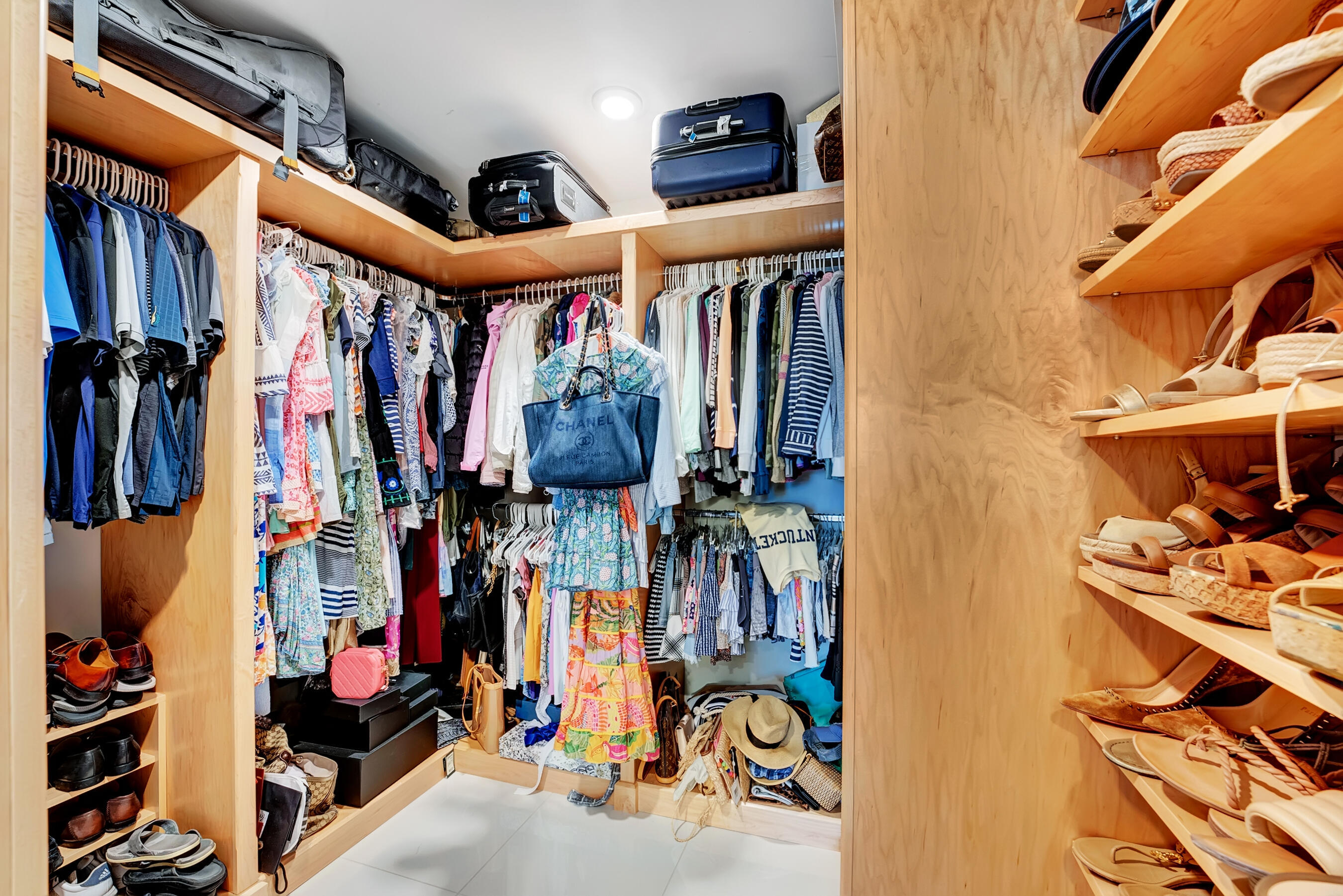 main property photo 48