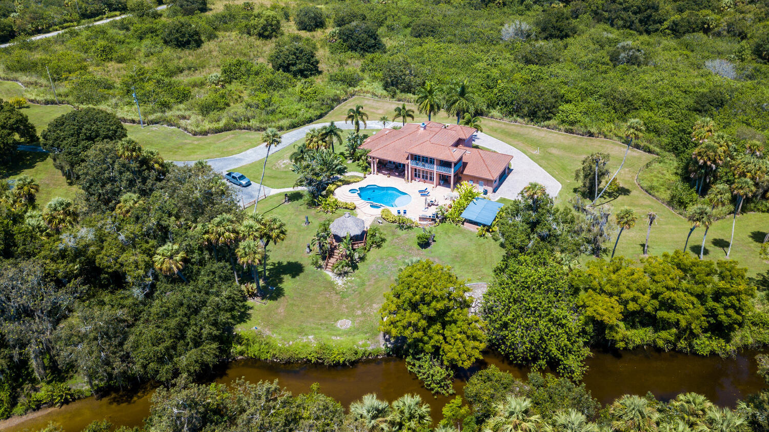 main property photo 43