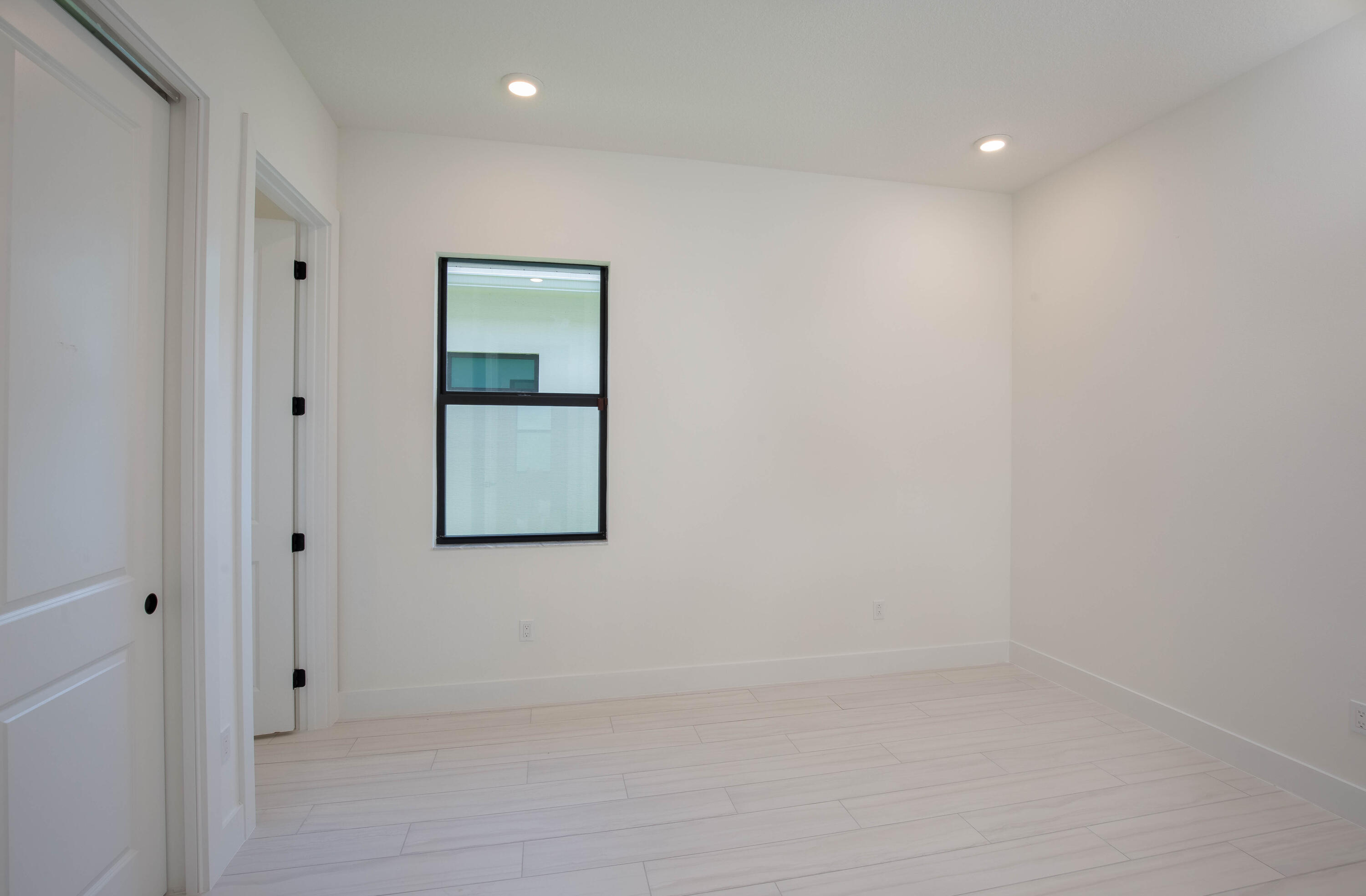 main property photo 76