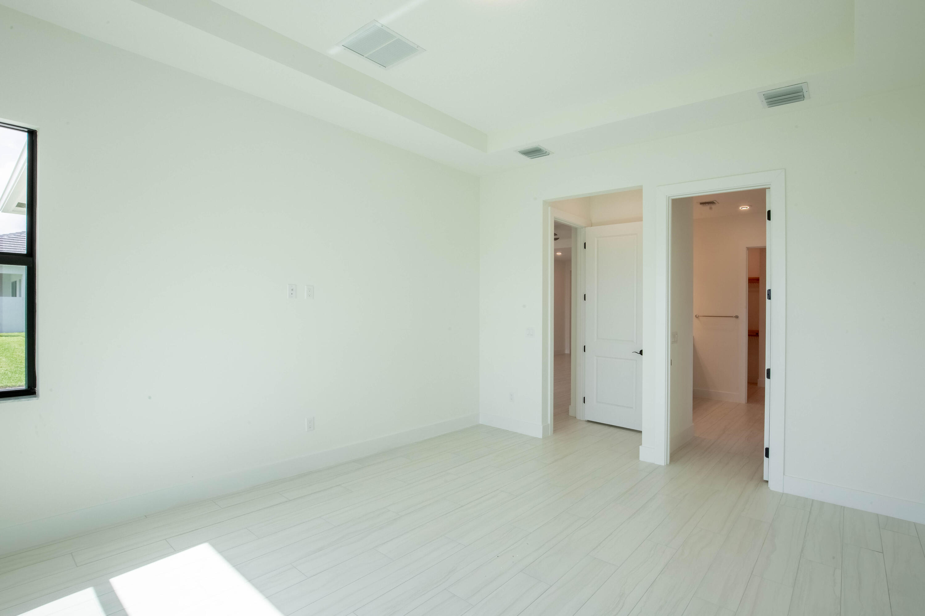 main property photo 87