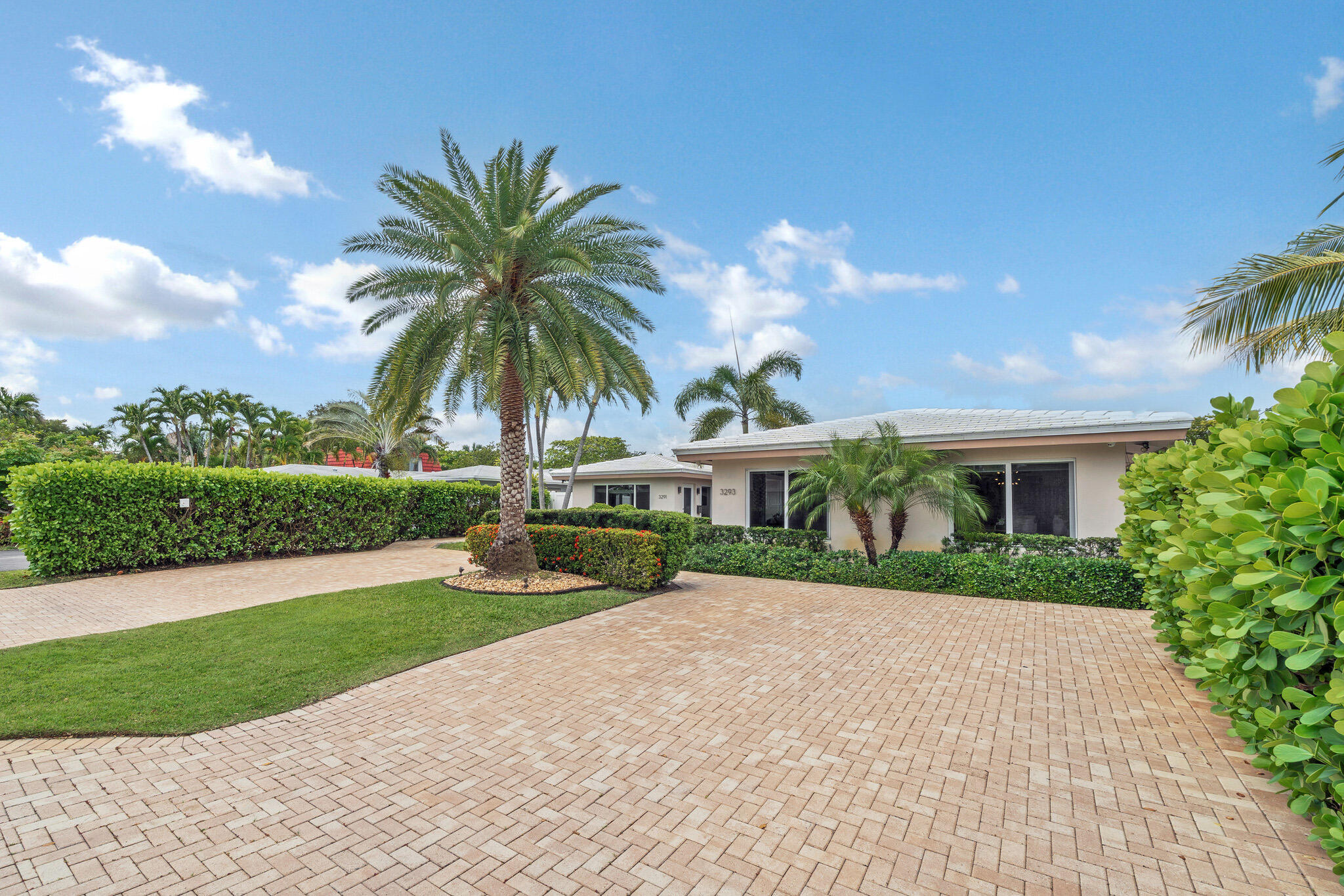 main property photo 76