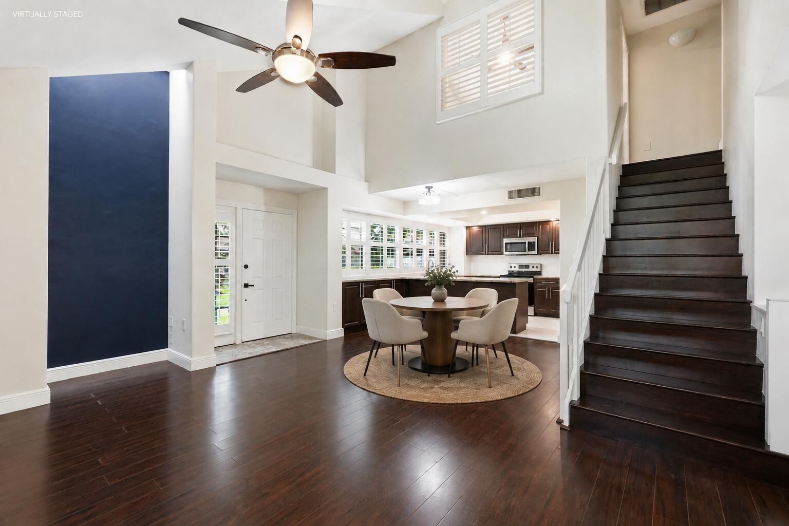 property viewer photo 10