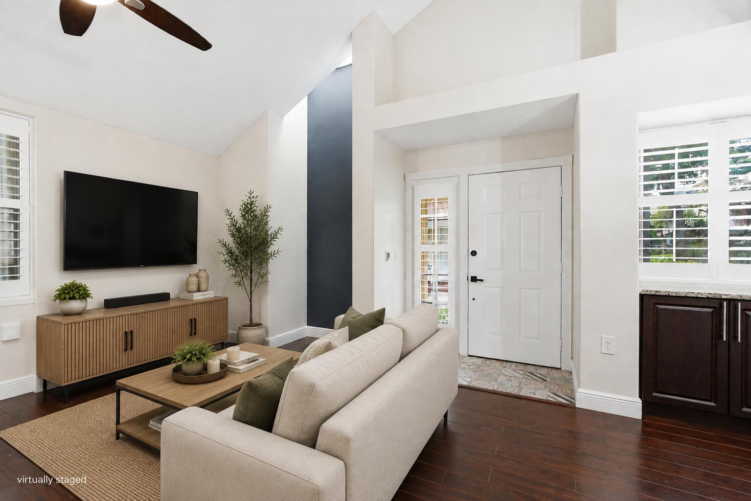 property viewer photo 4