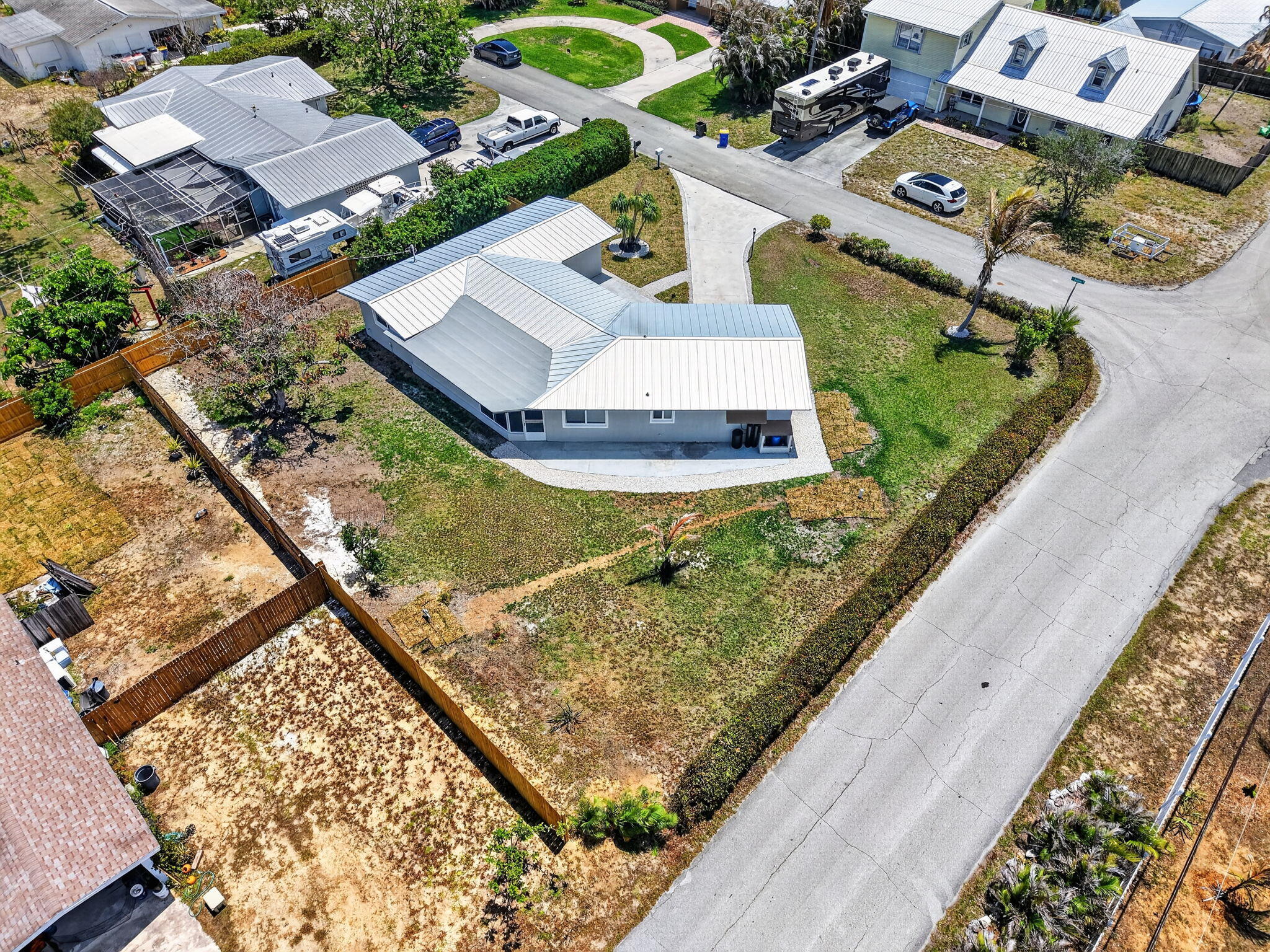 main property photo 49
