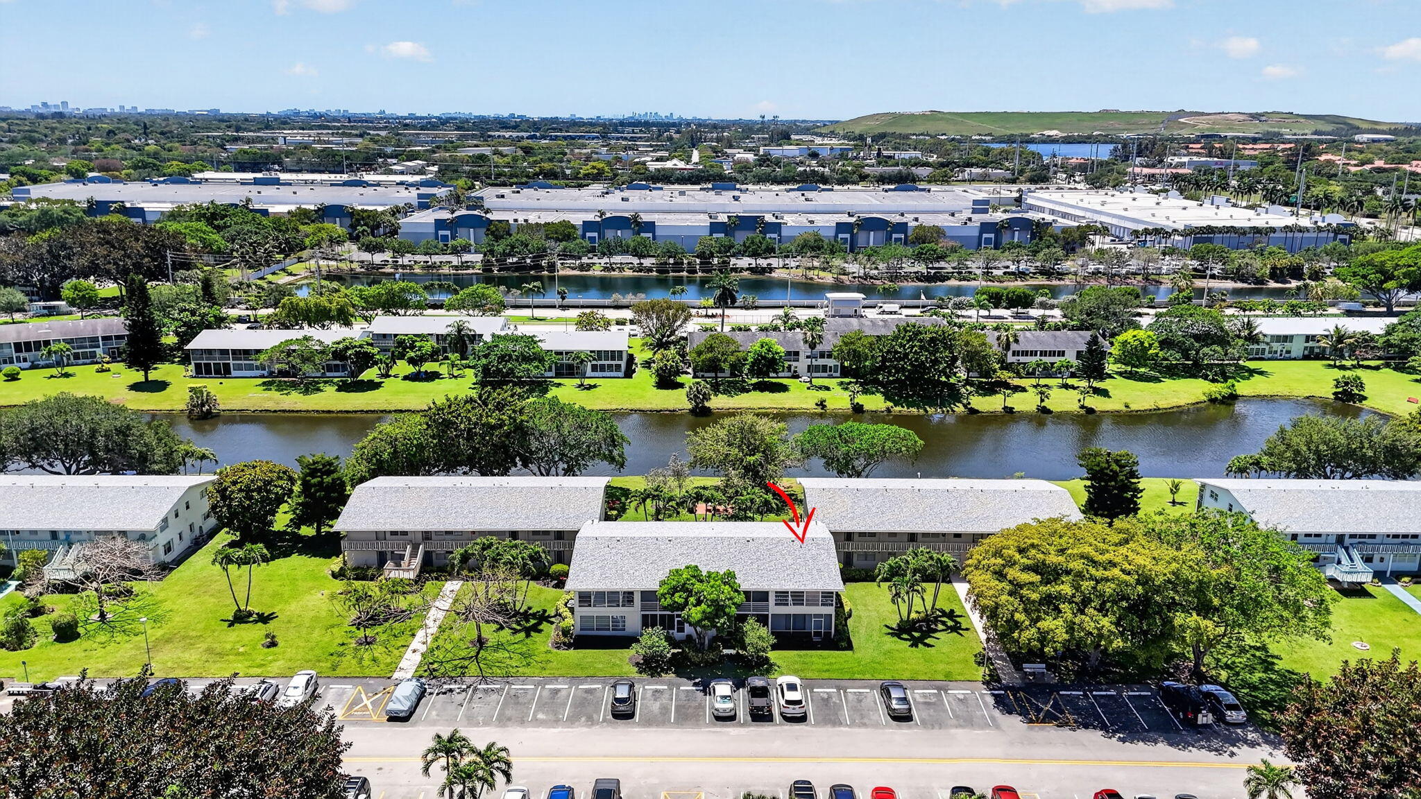 main property photo 40