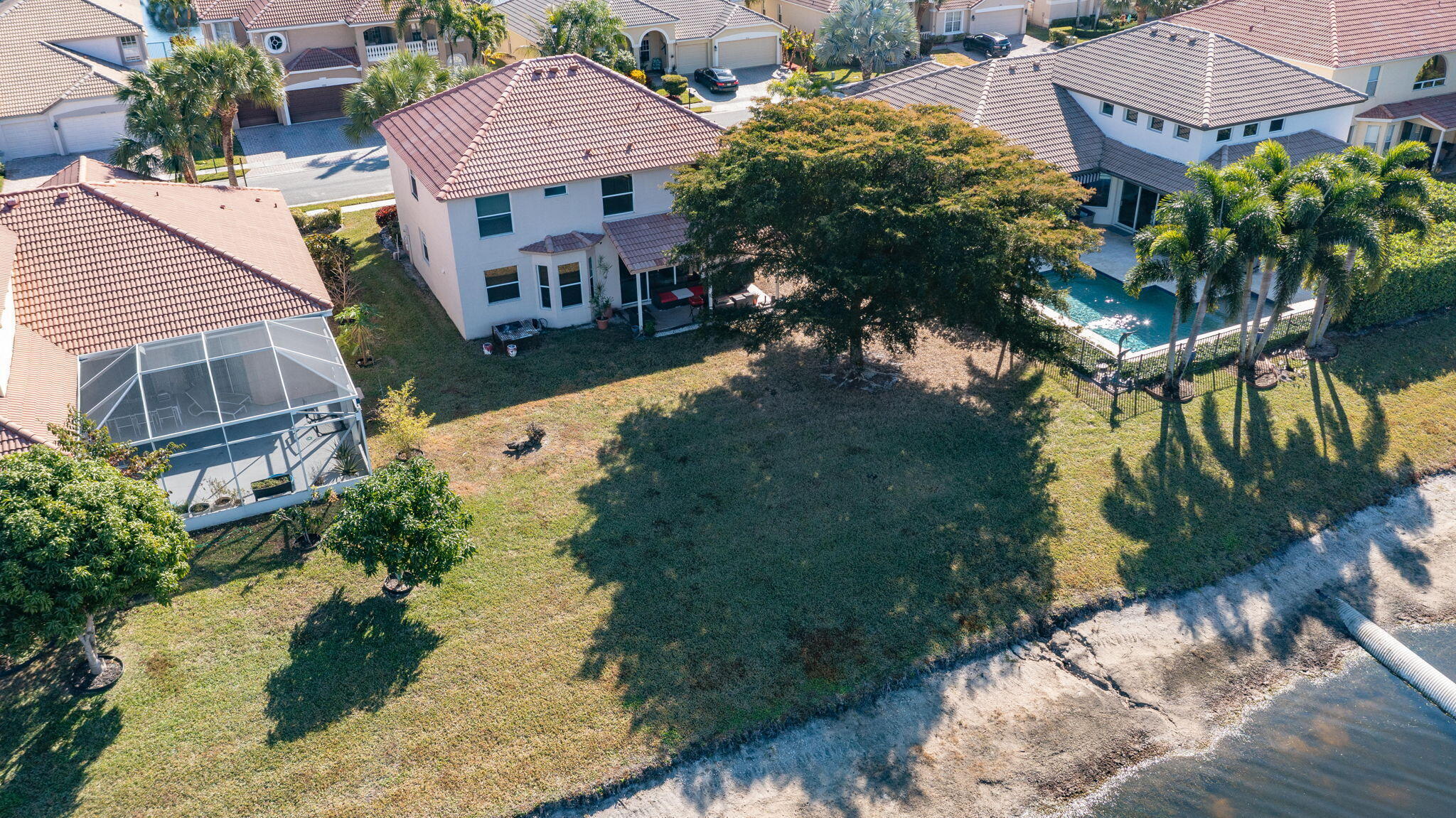 main property photo 49