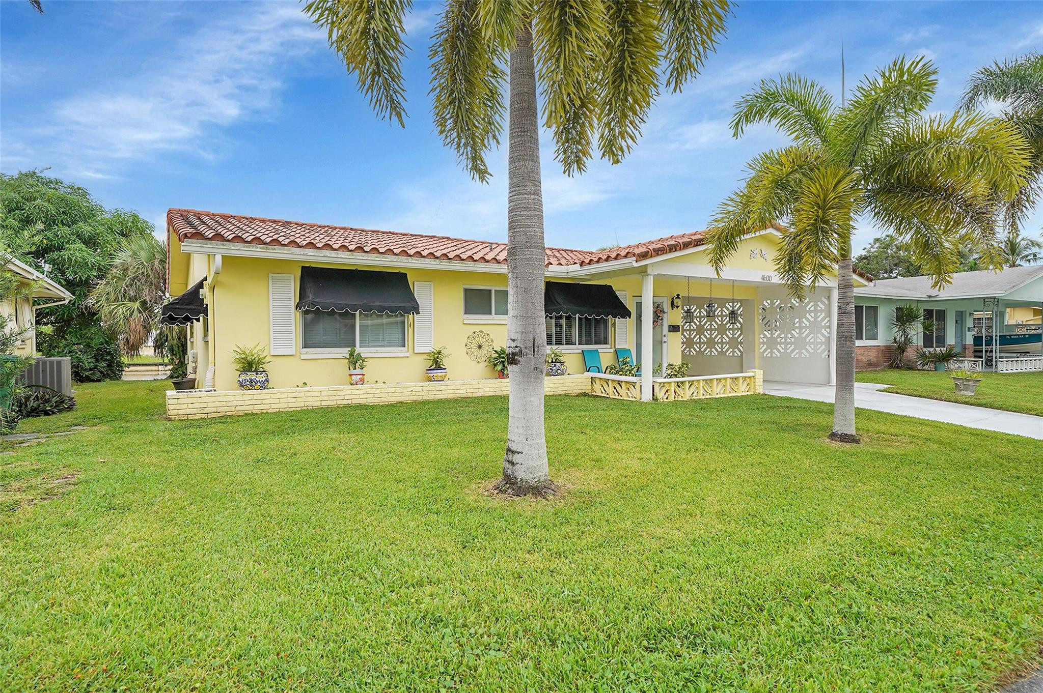 main property photo 17