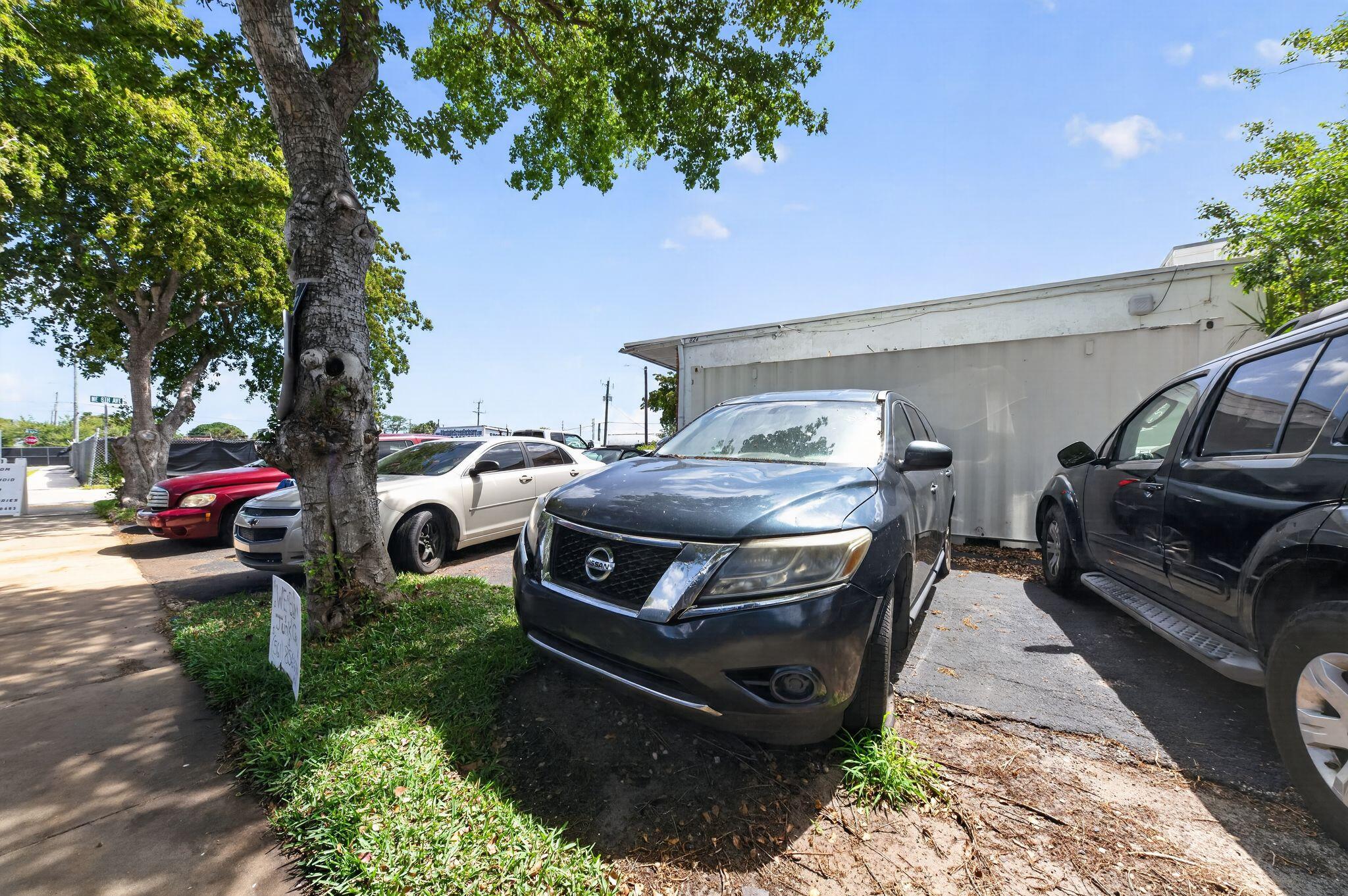 main property photo 4