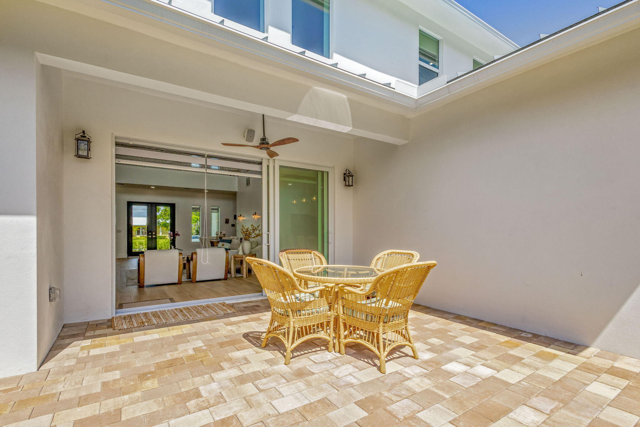 main property photo 79
