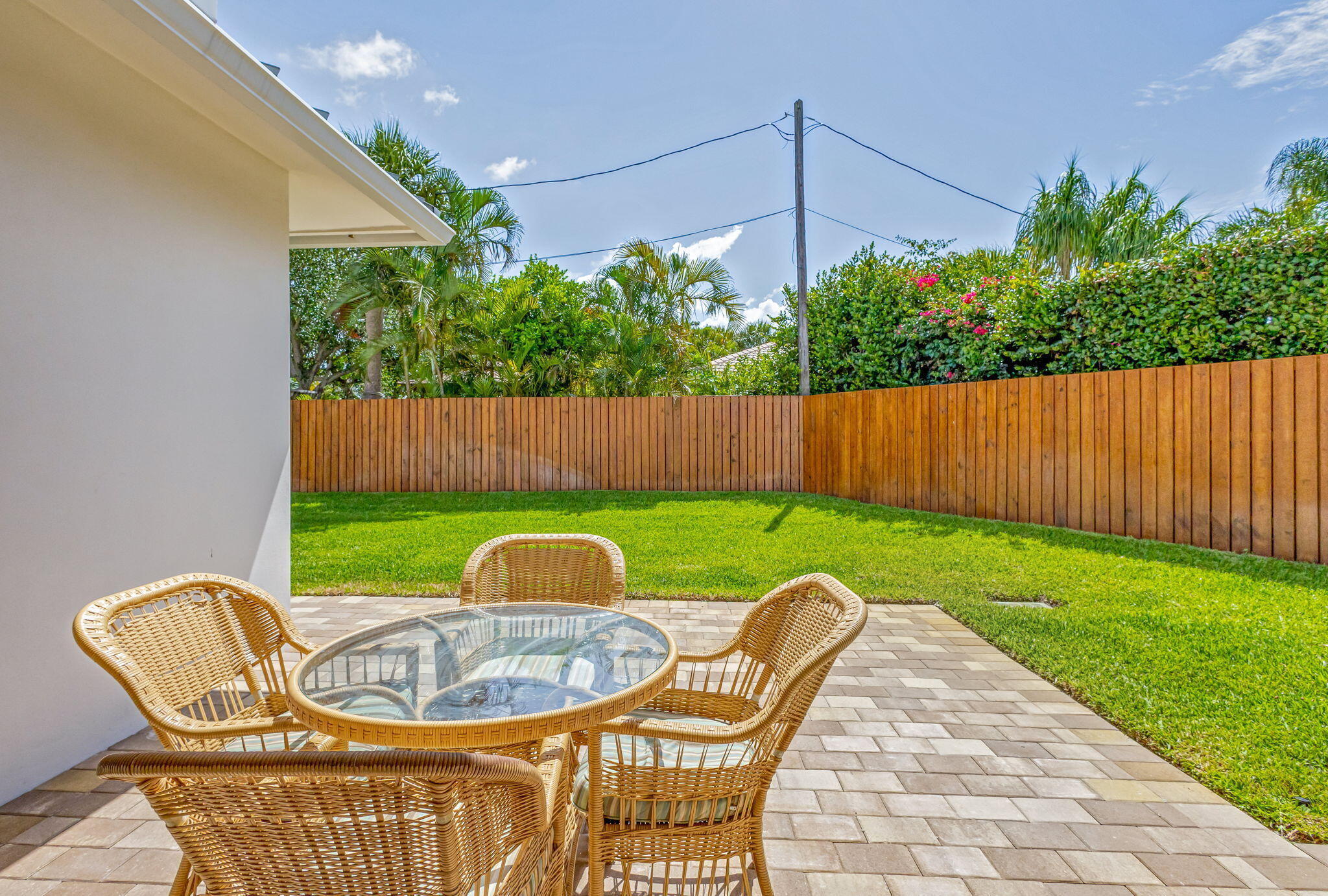 main property photo 81