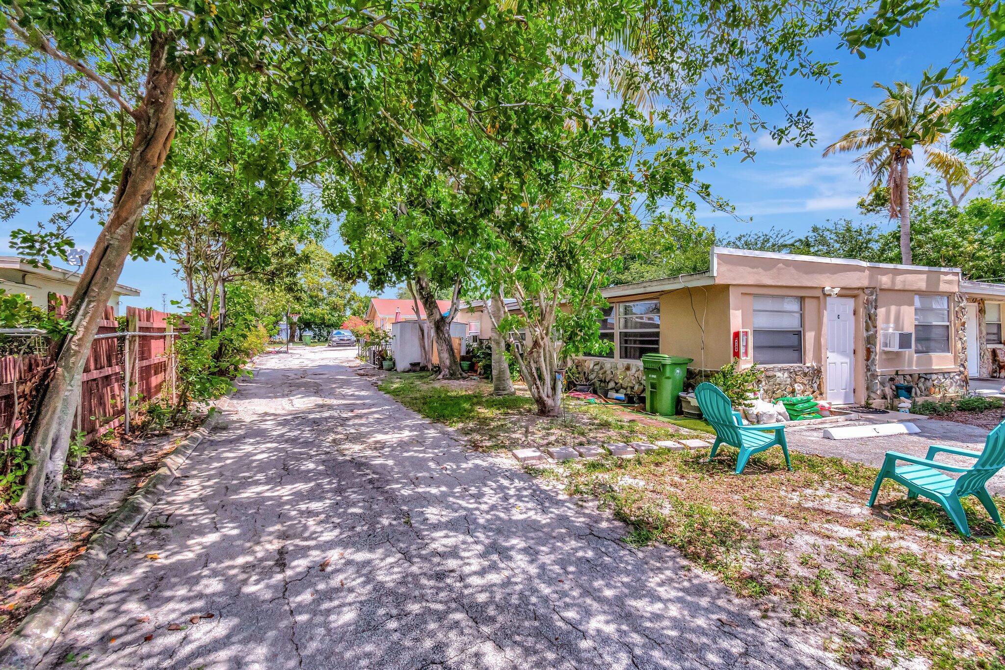 main property photo 46