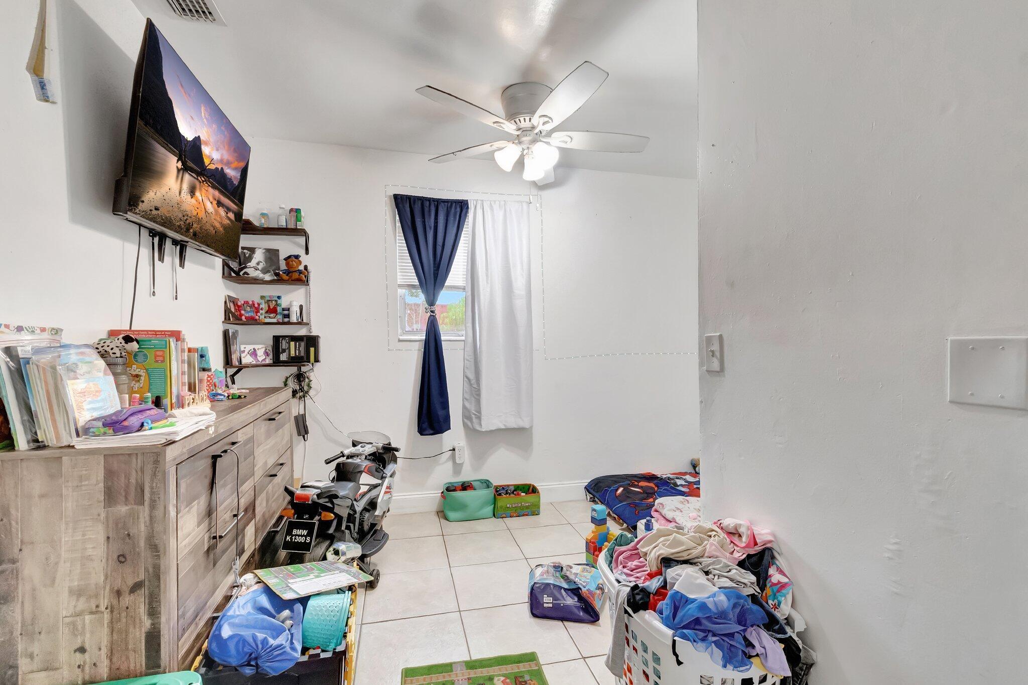 main property photo 58