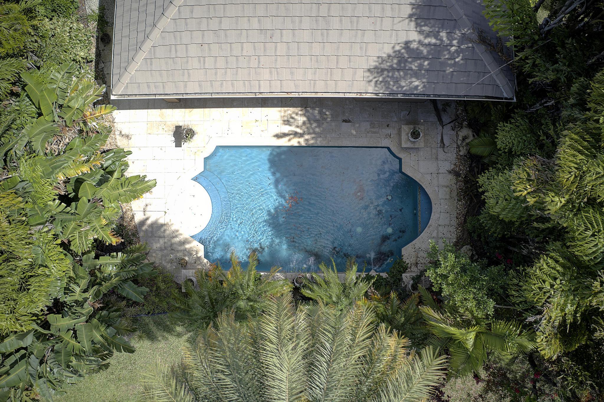 main property photo 58