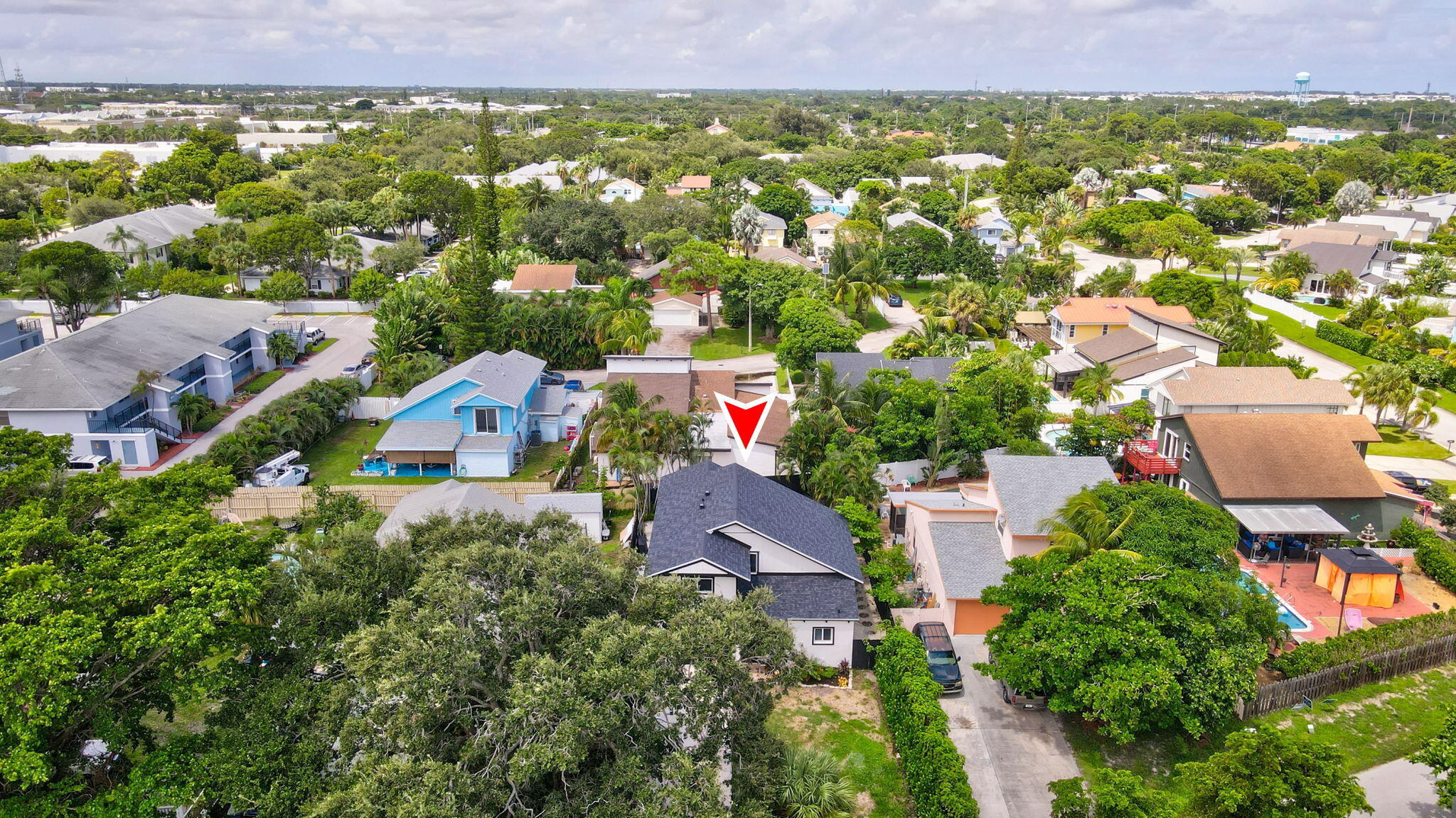 main property photo 57