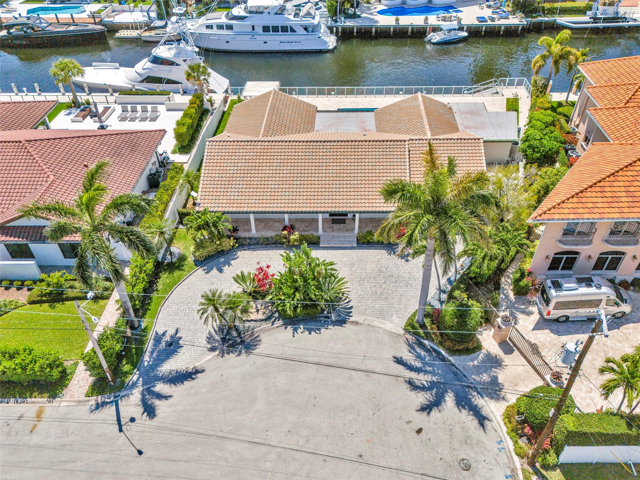 main property photo 80