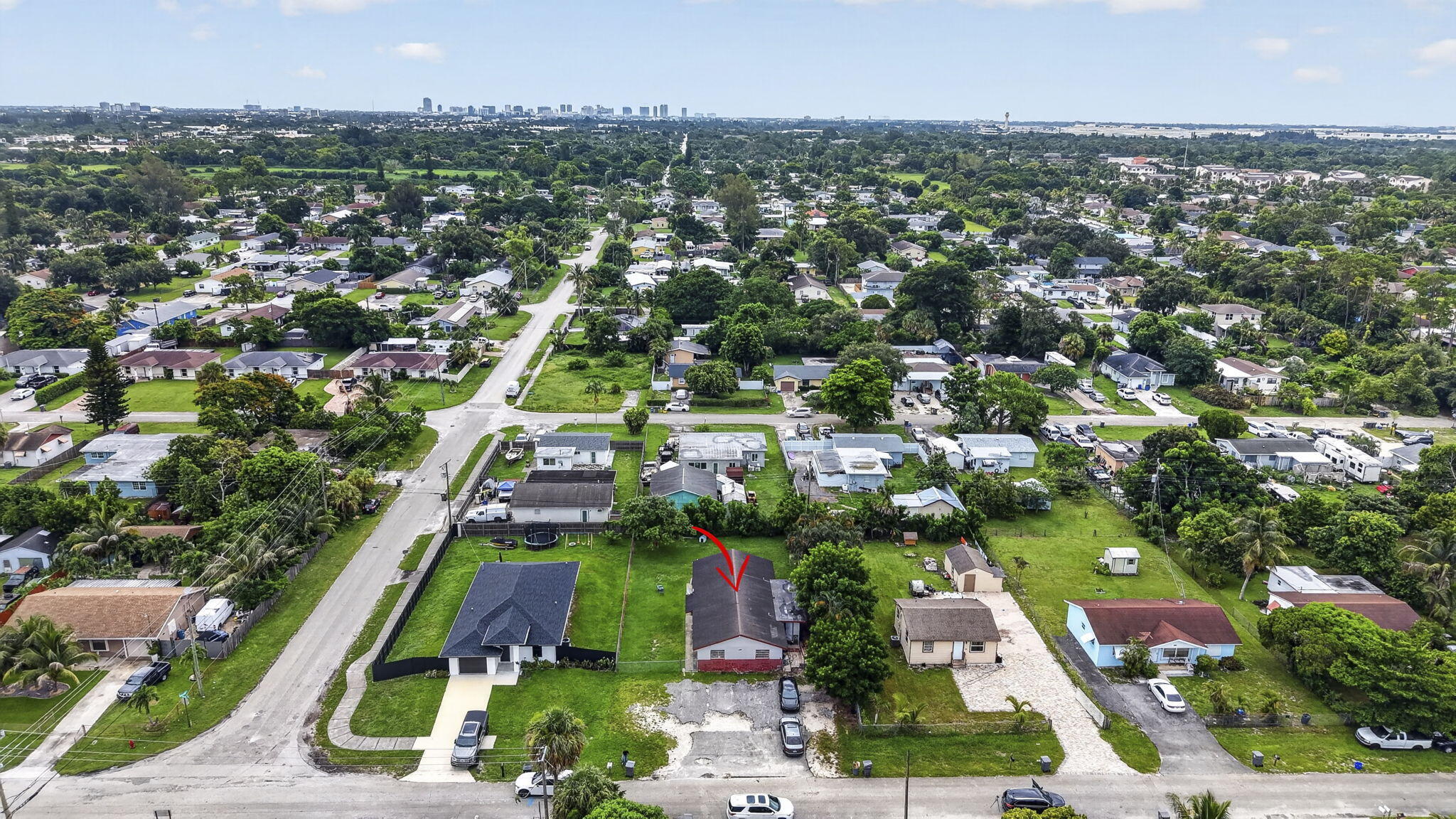 main property photo 33