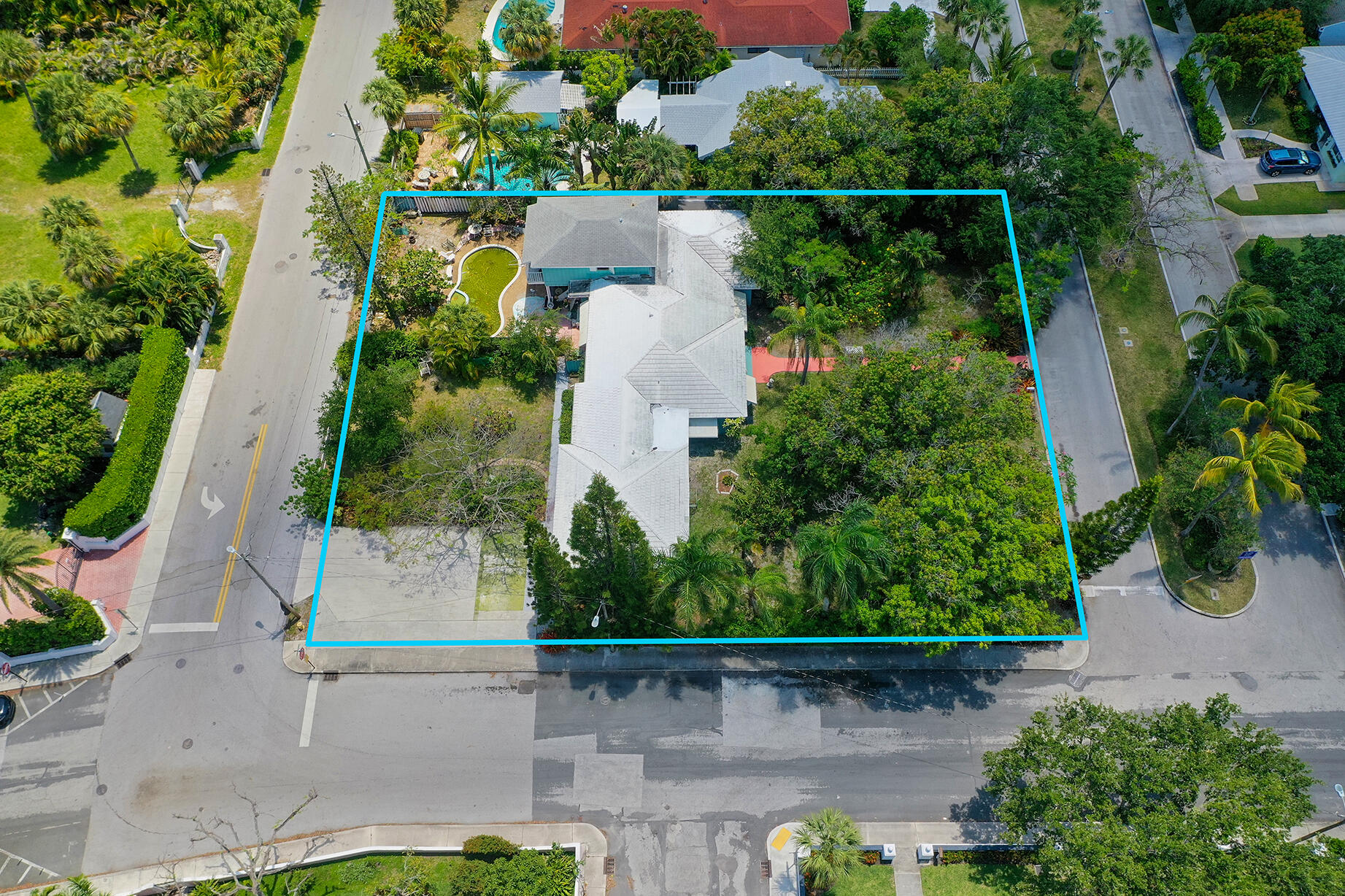main property photo 8