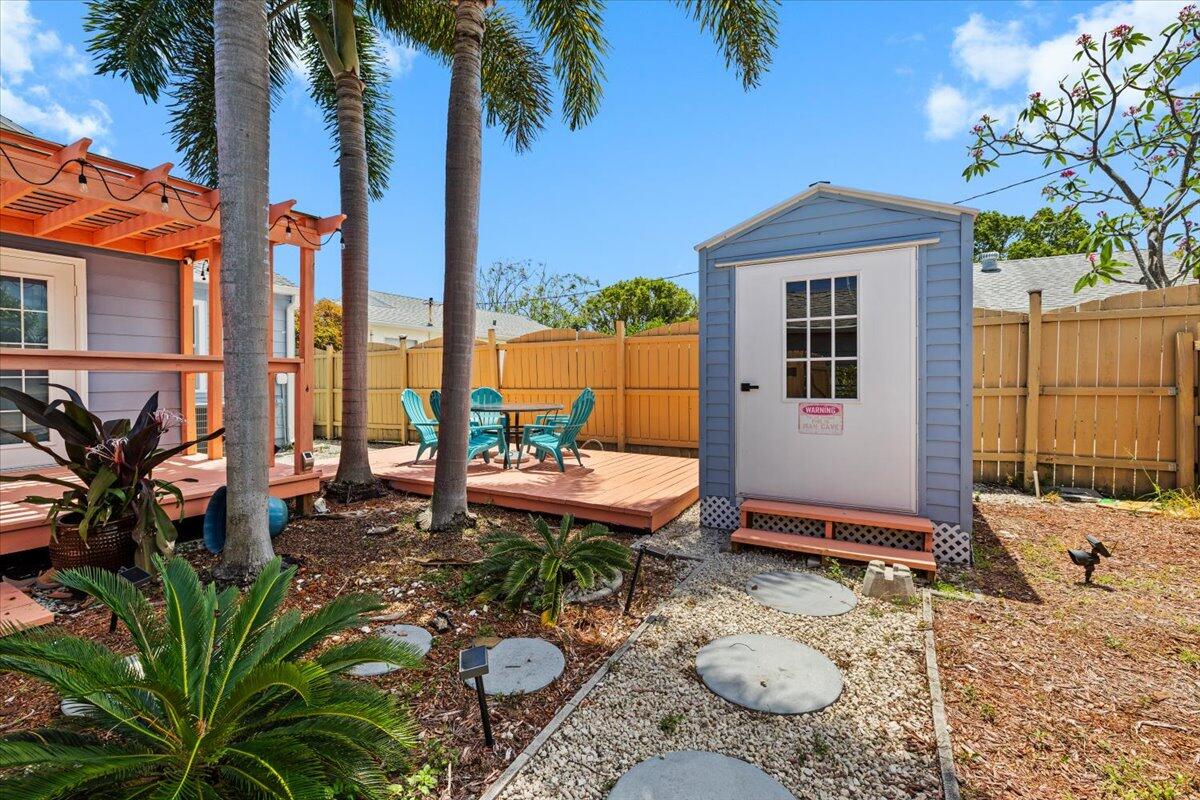 main property photo 27