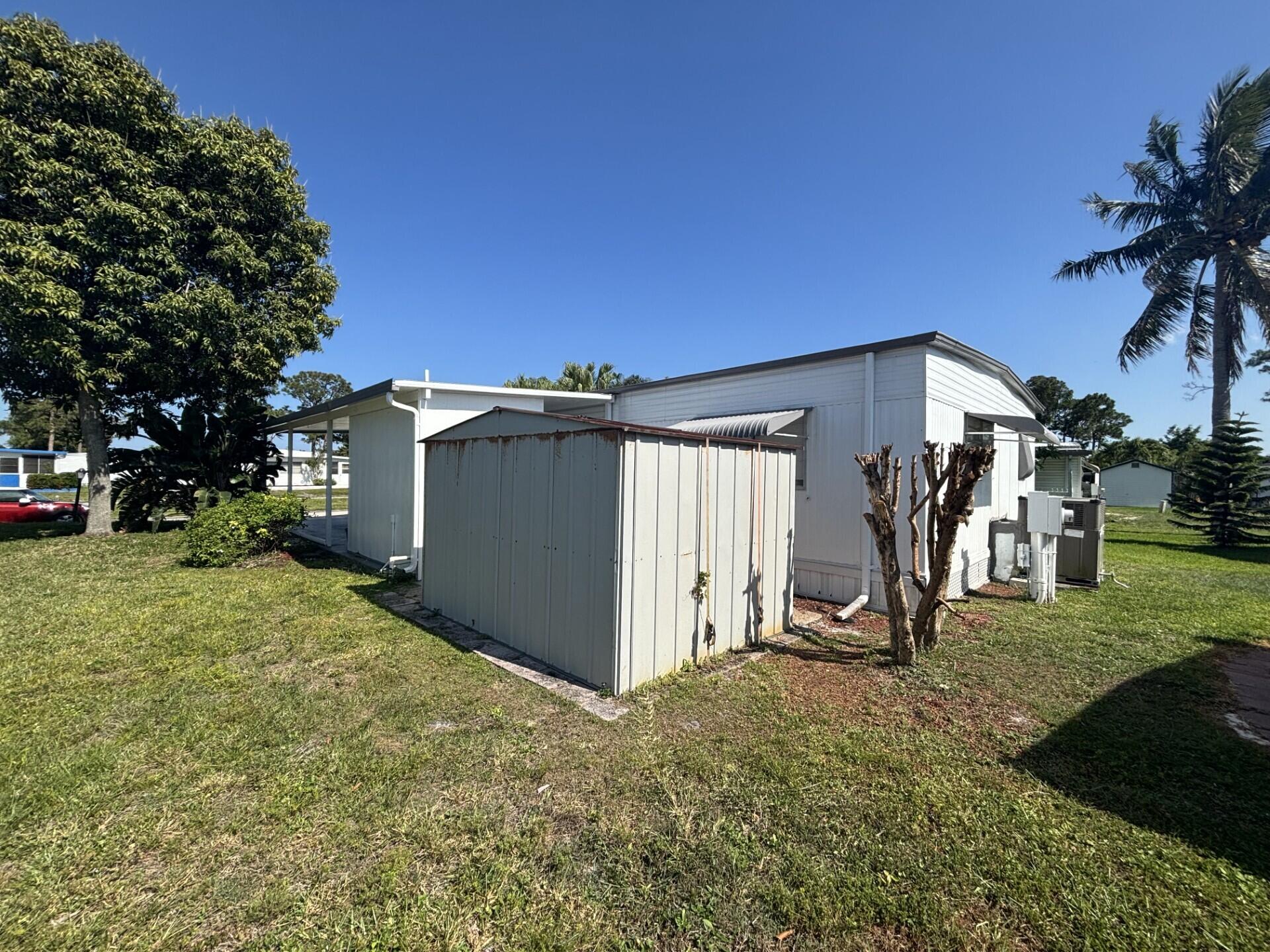 main property photo 41