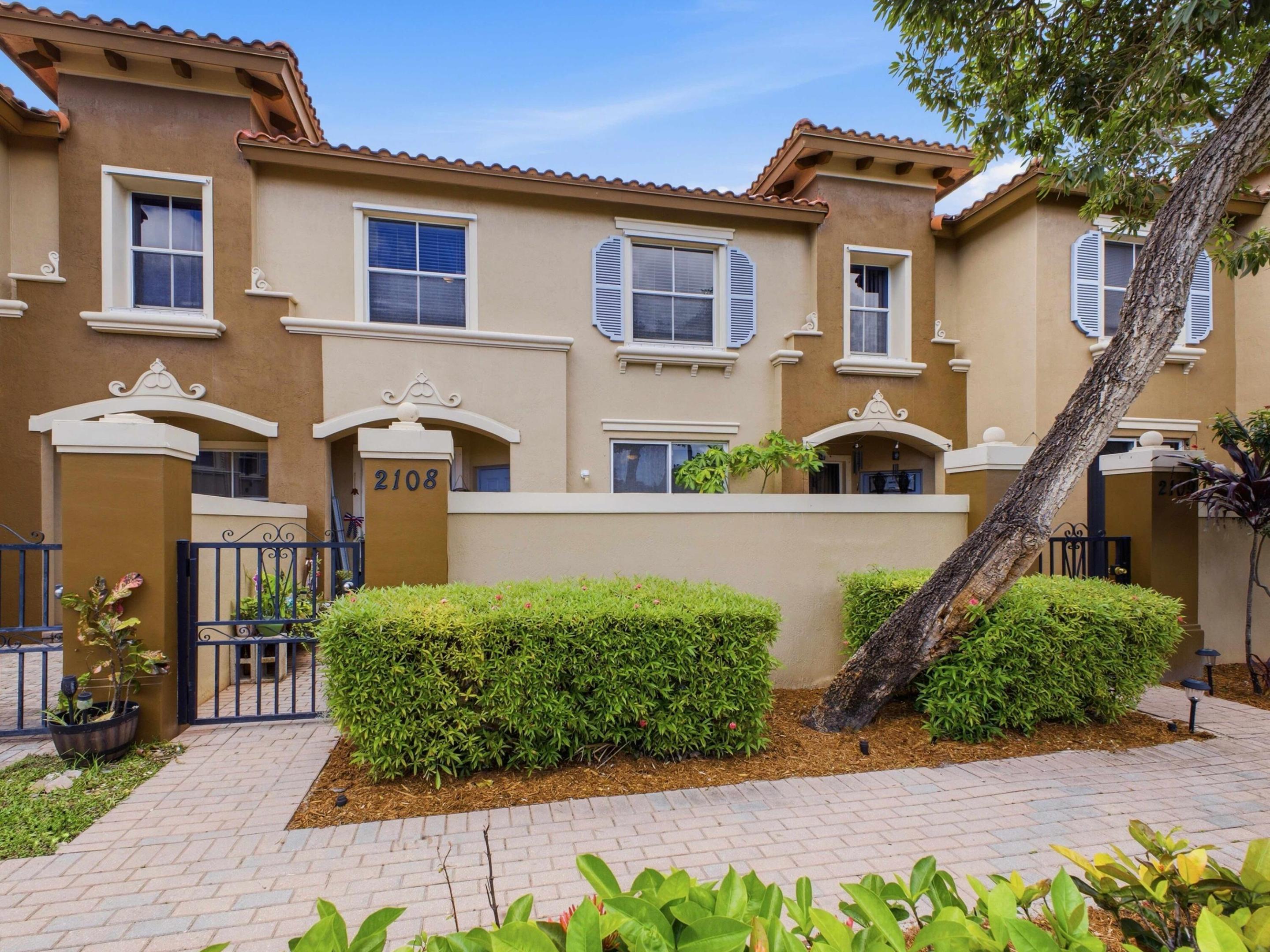 main property photo 14