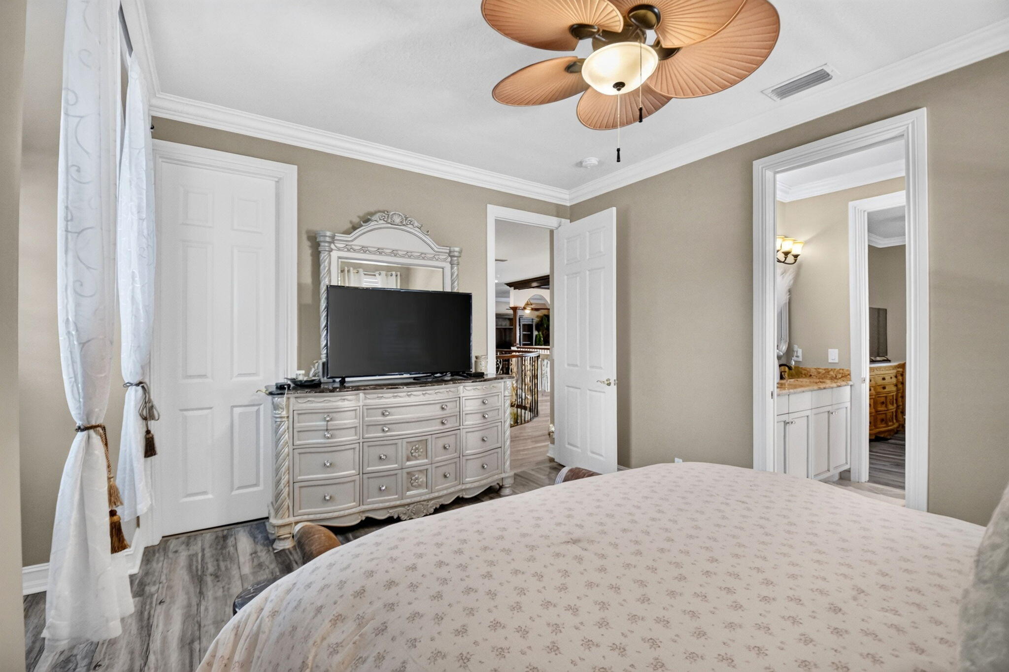main property photo 58