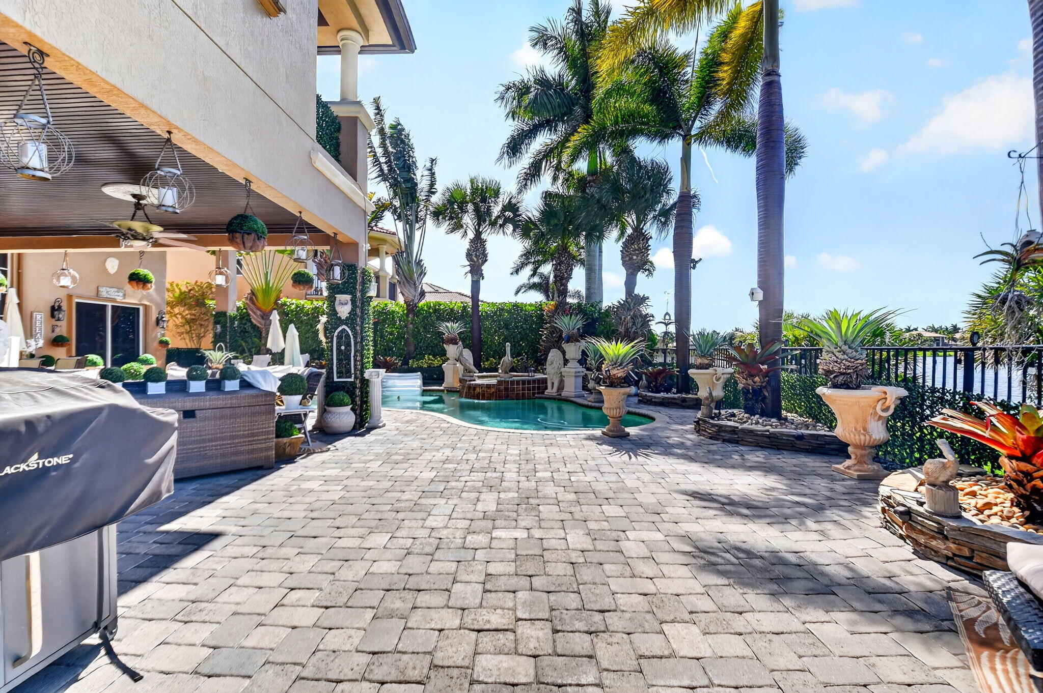 main property photo 78