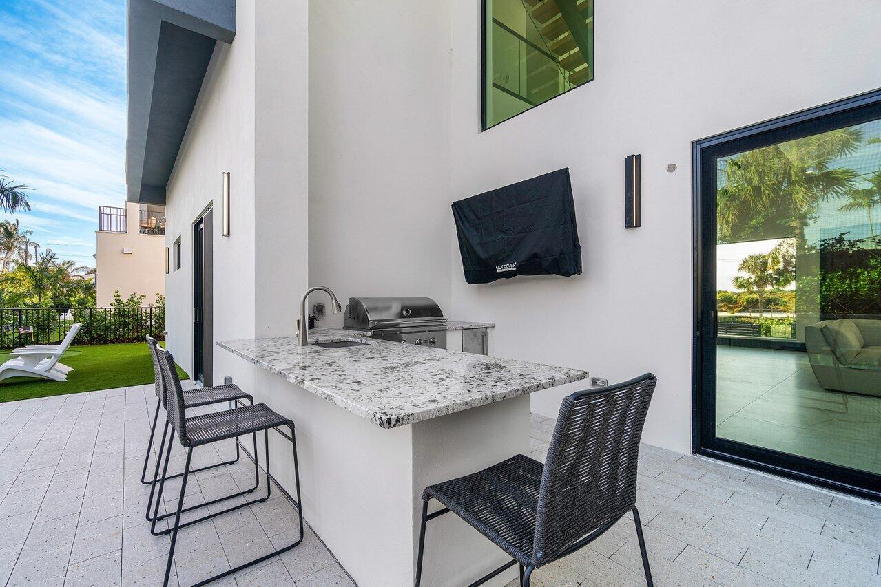 main property photo 64