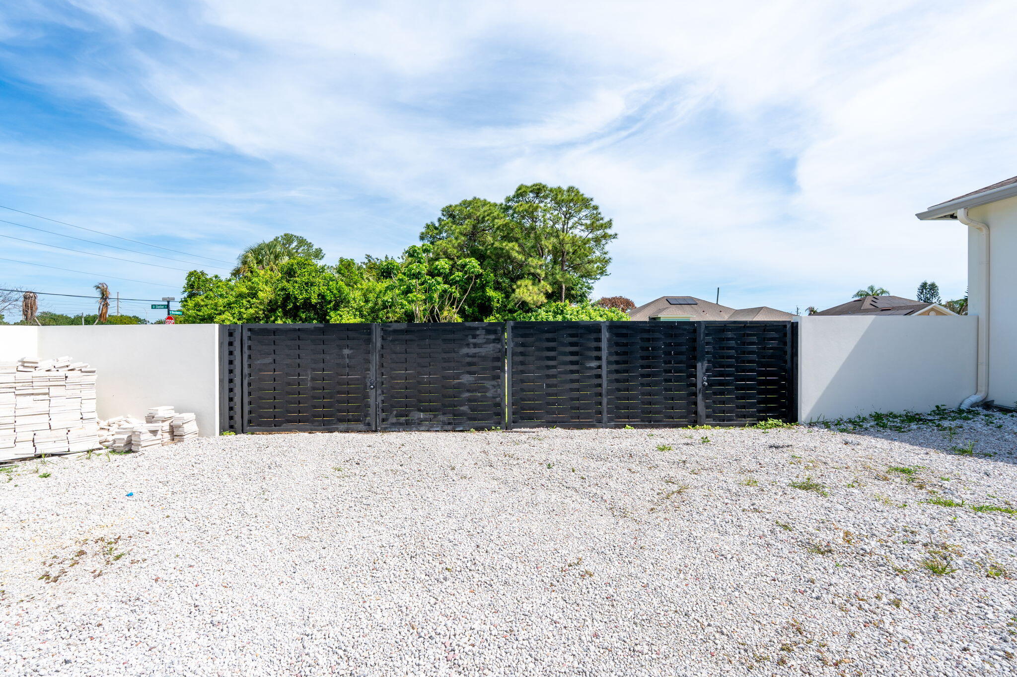 main property photo 60