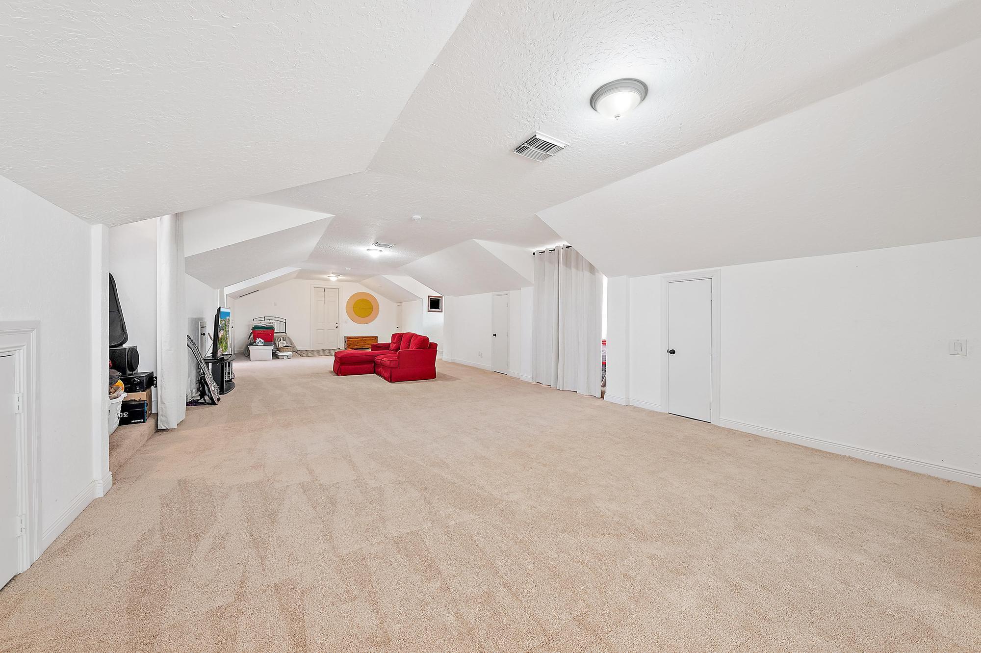 main property photo 68