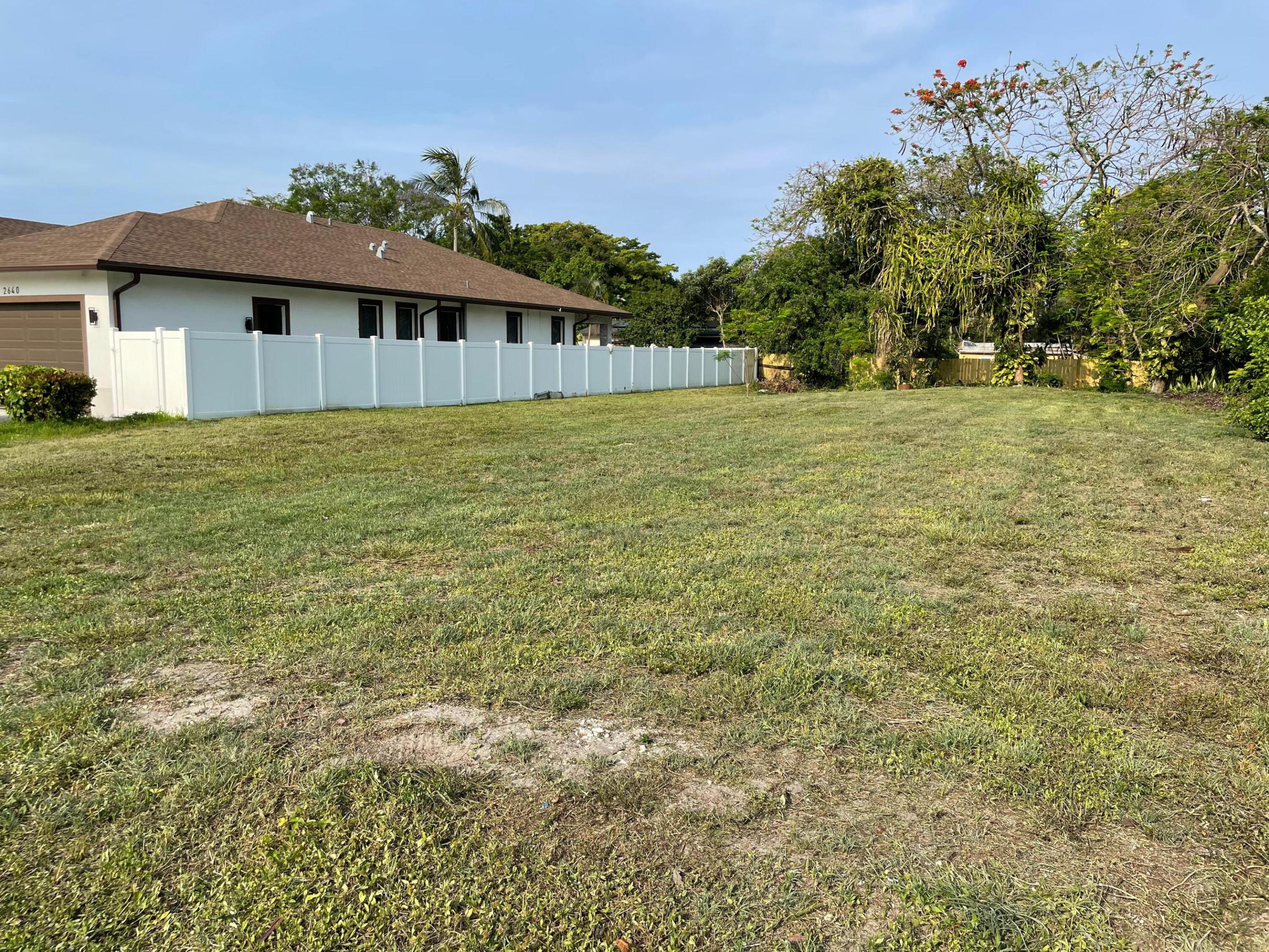 main property photo 6