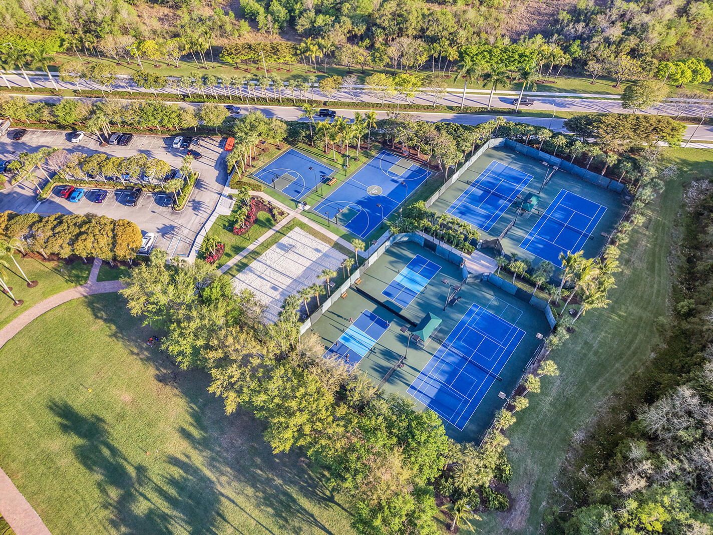 main property photo 90