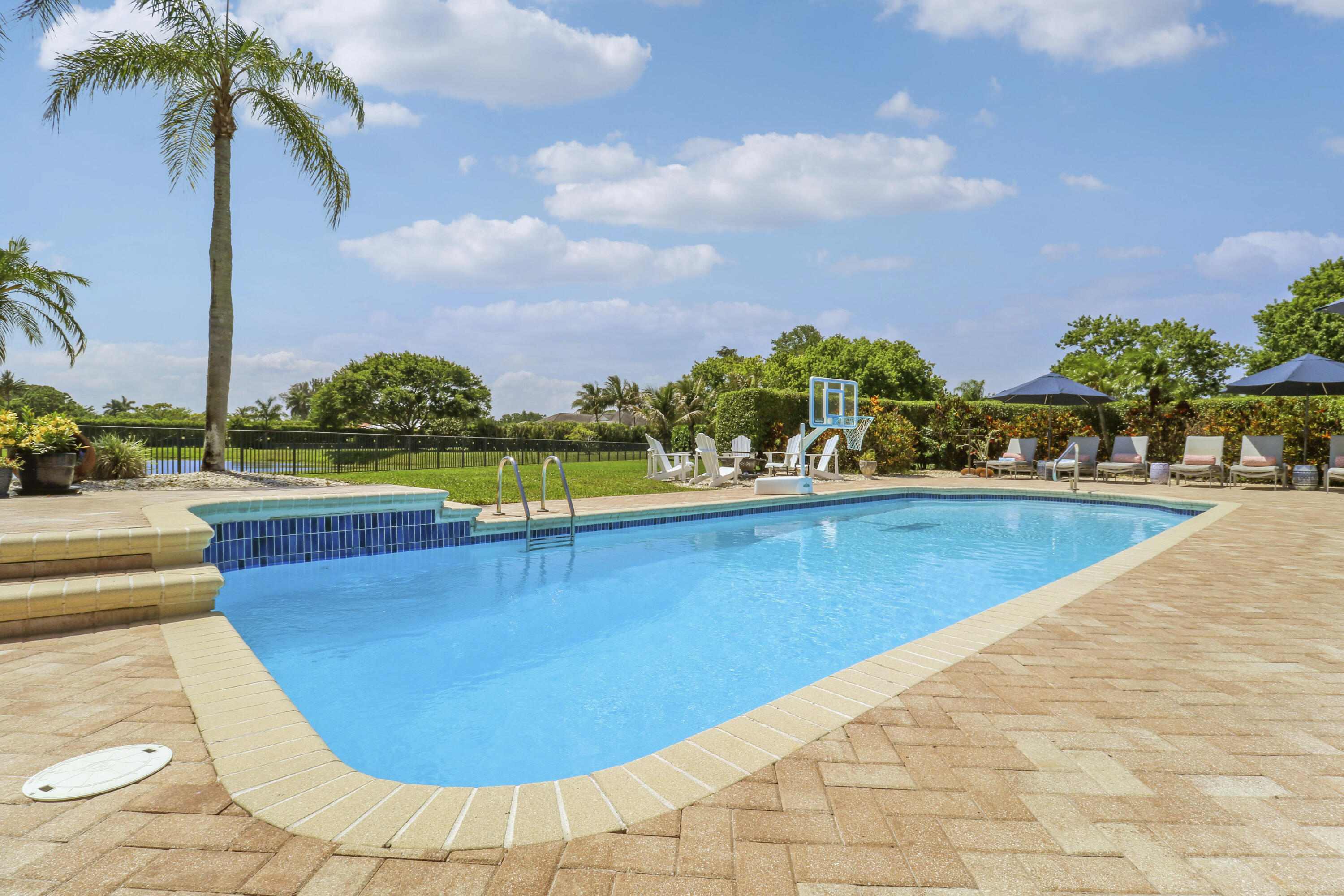 main property photo 77