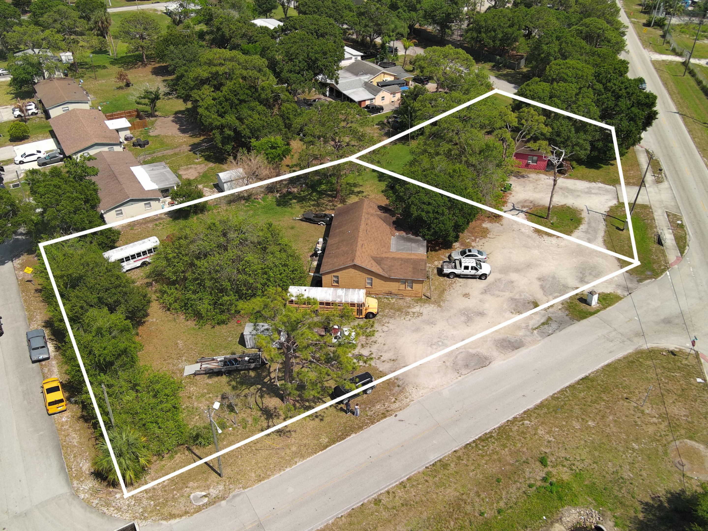 main property photo 4