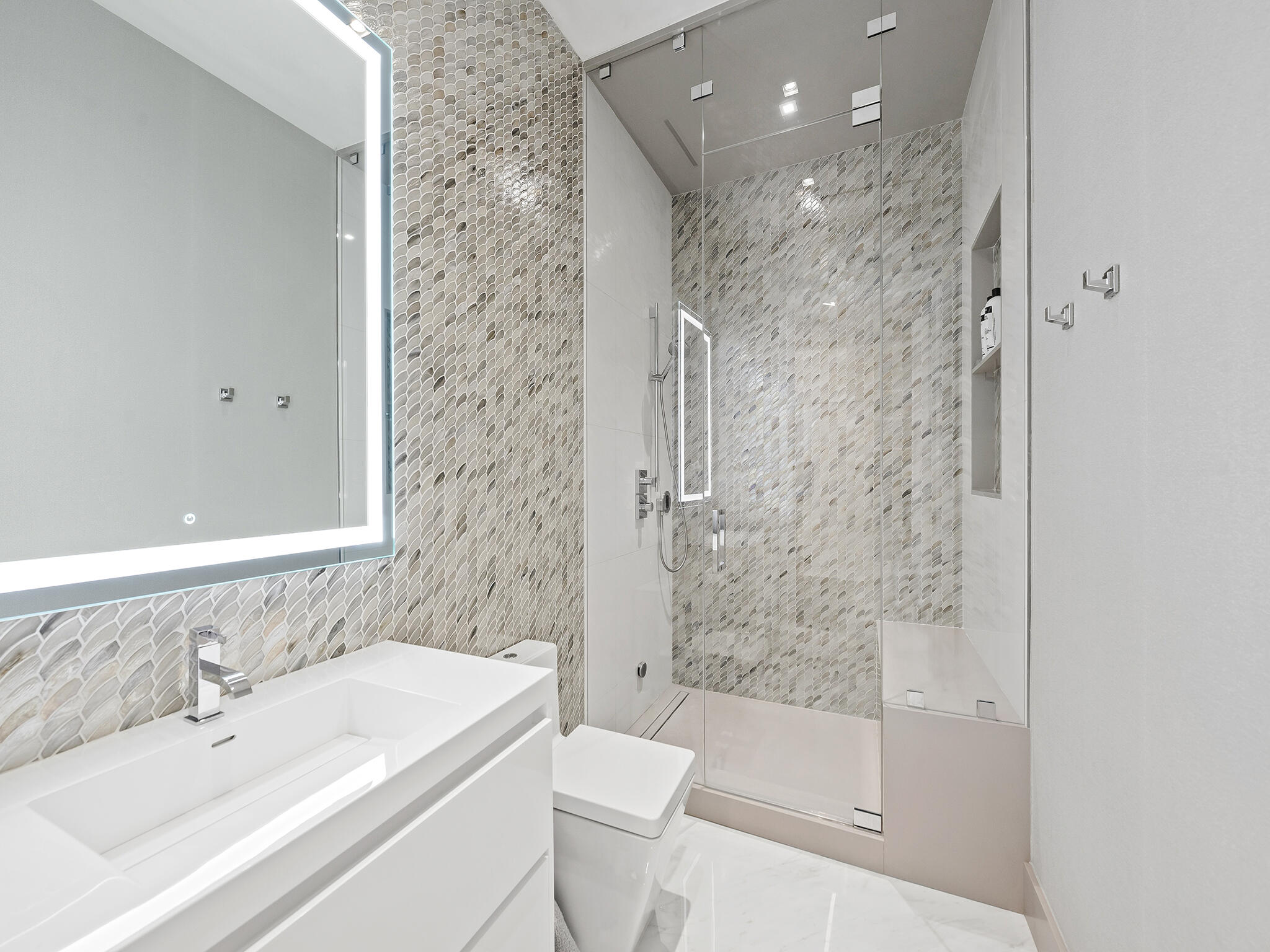 main property photo 61