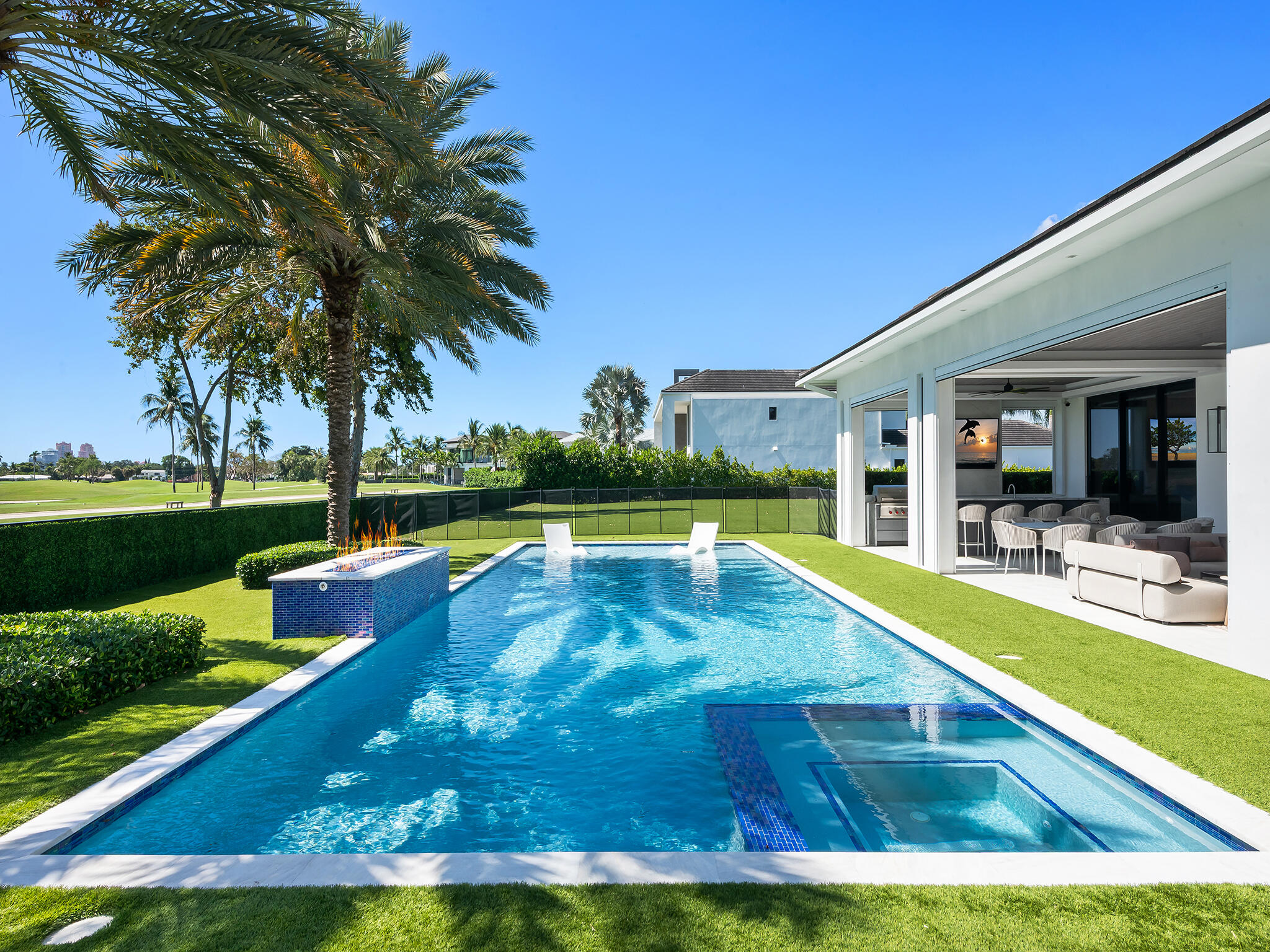 main property photo 83