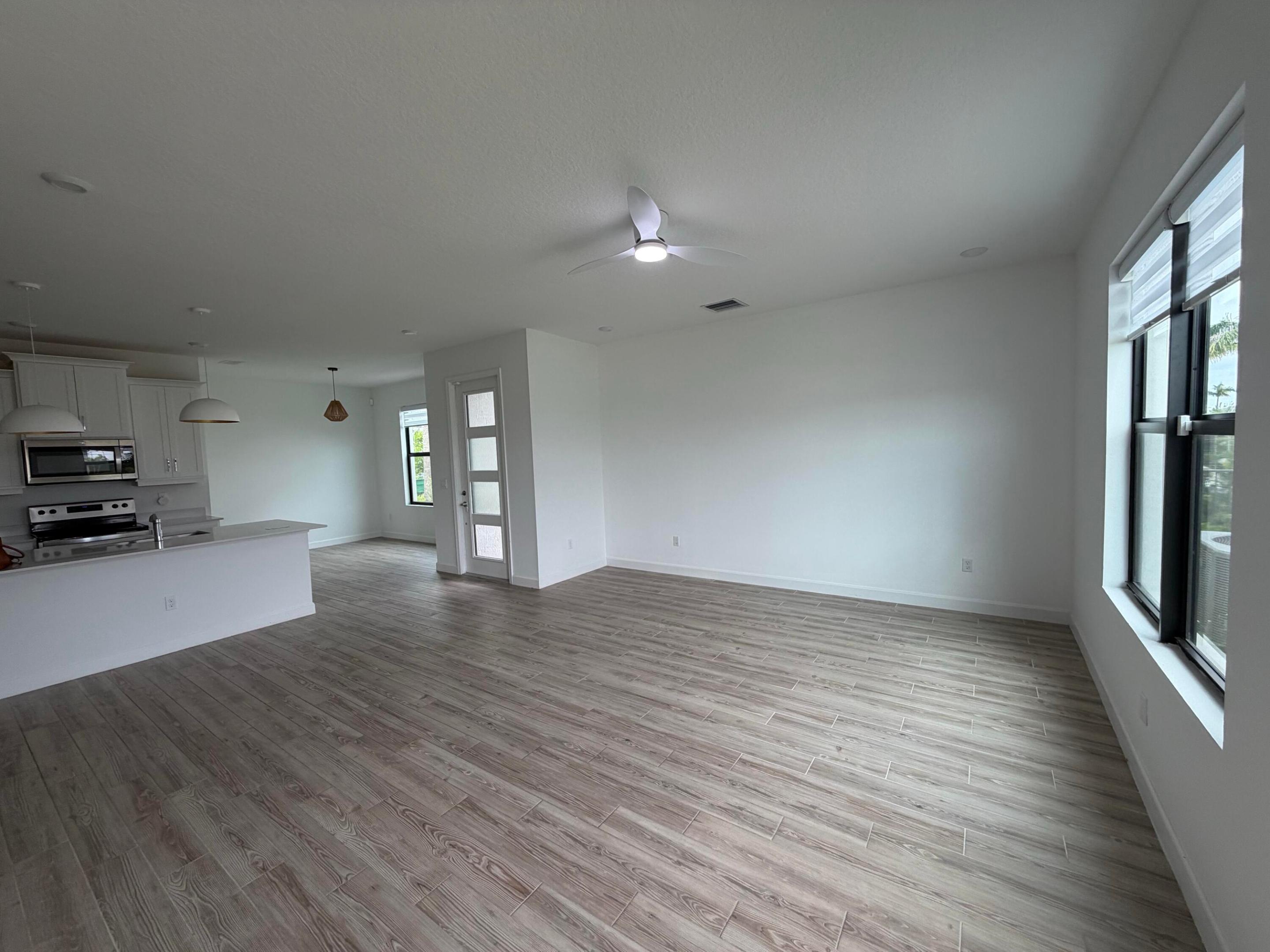 main property photo 66