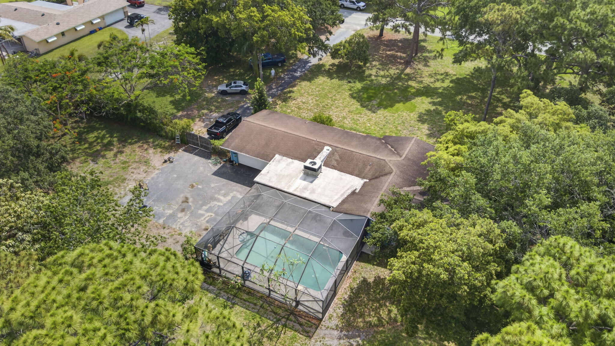 main property photo 50