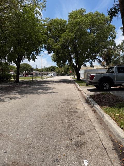 main property photo 16