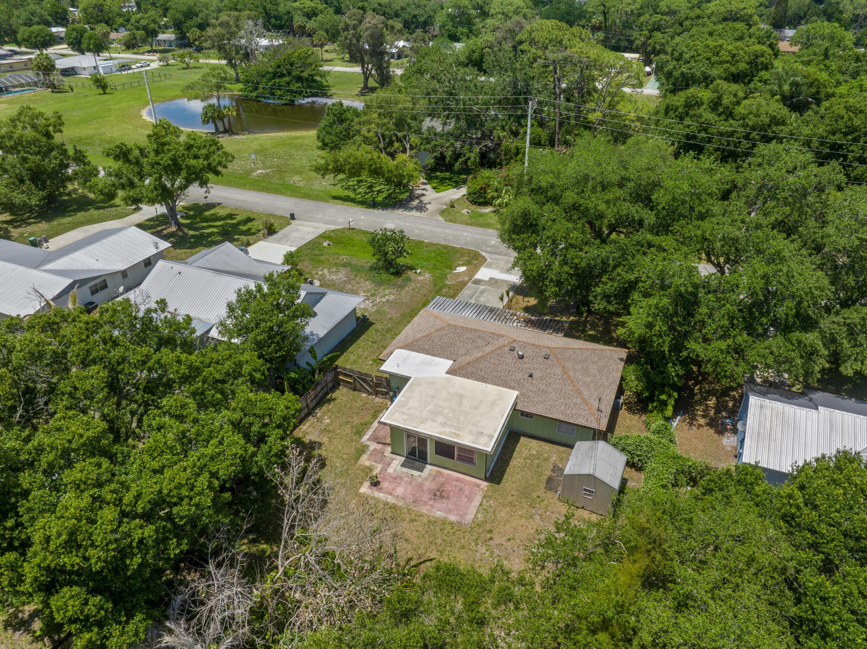 main property photo 32