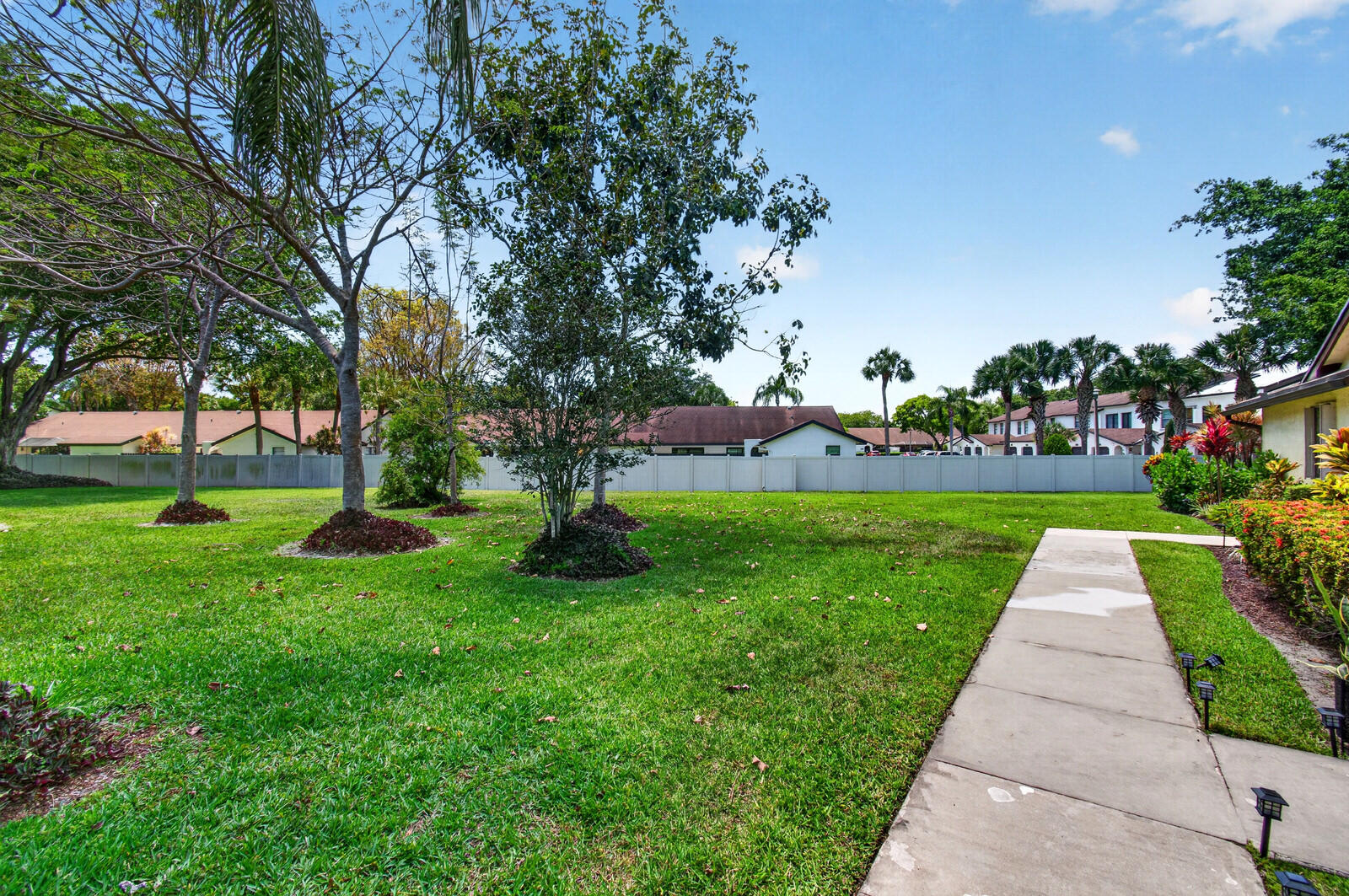 main property photo 64