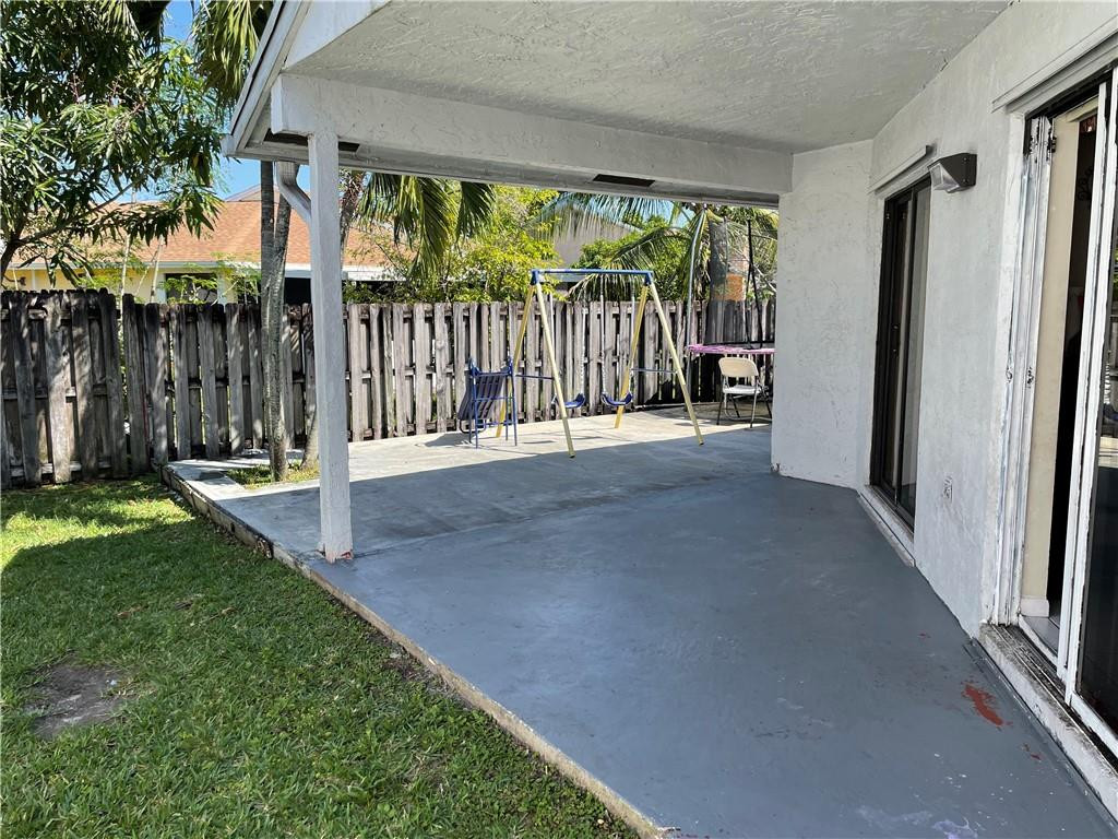property viewer photo 5