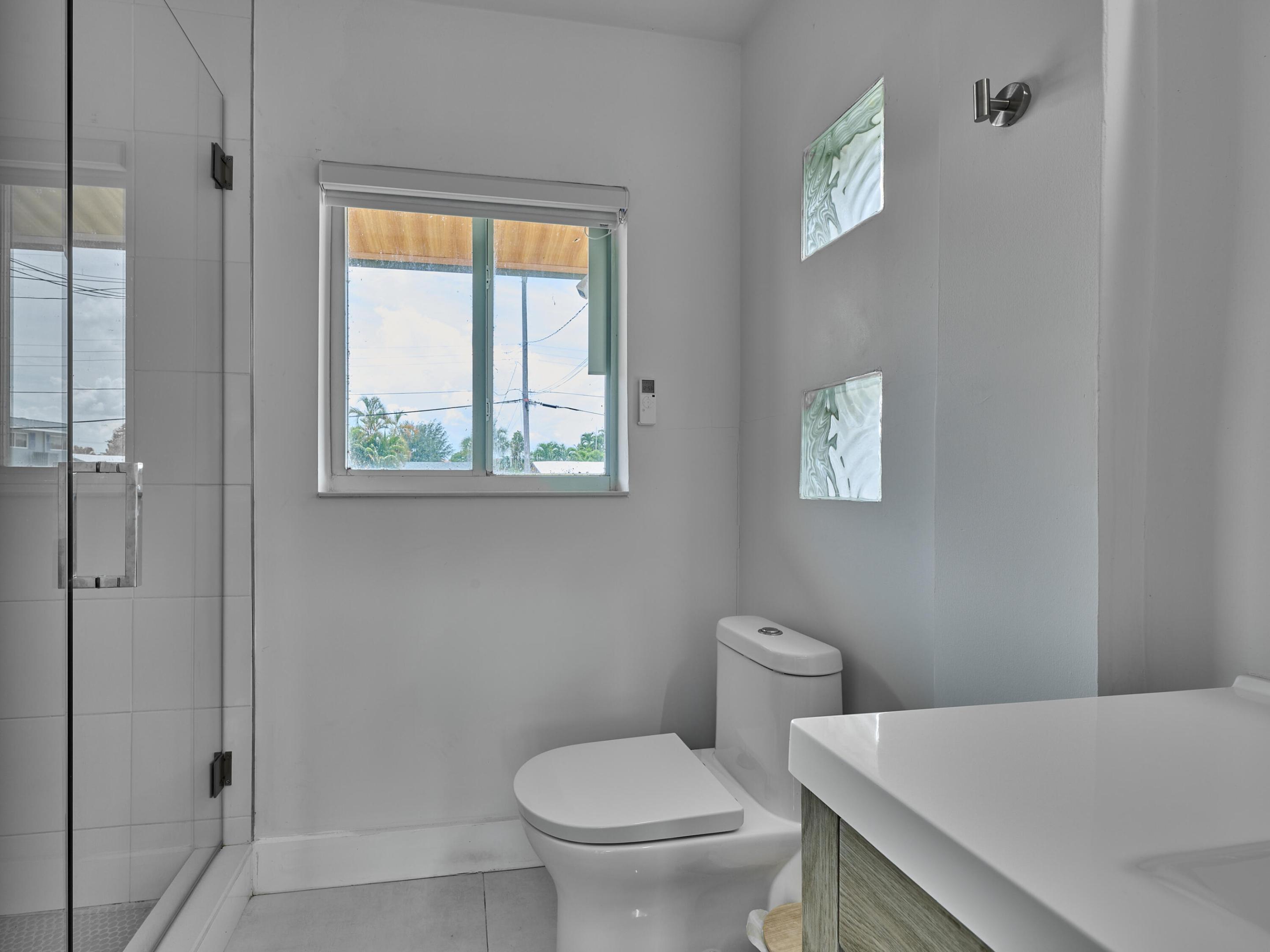 main property photo 79