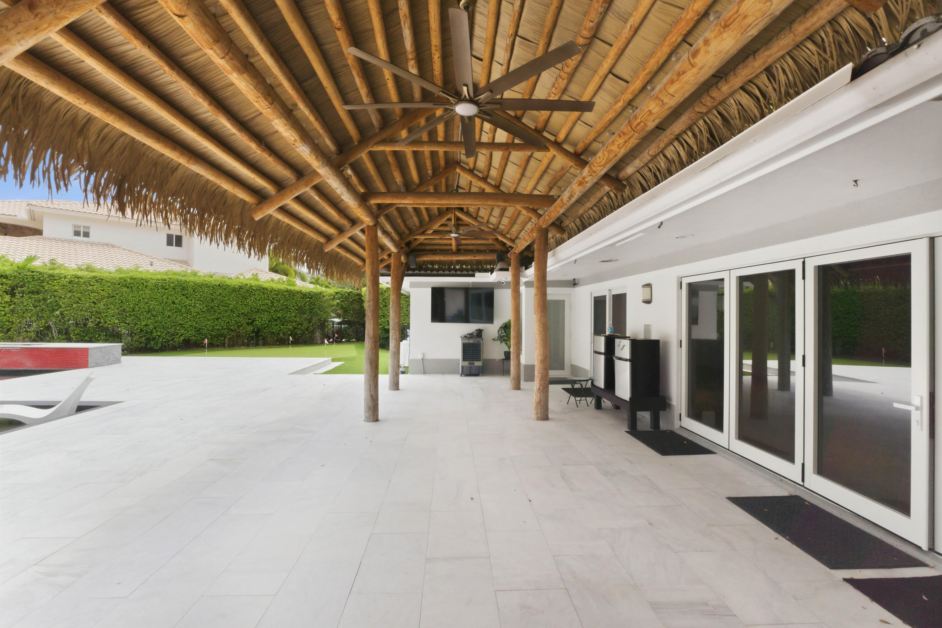 property viewer photo 29