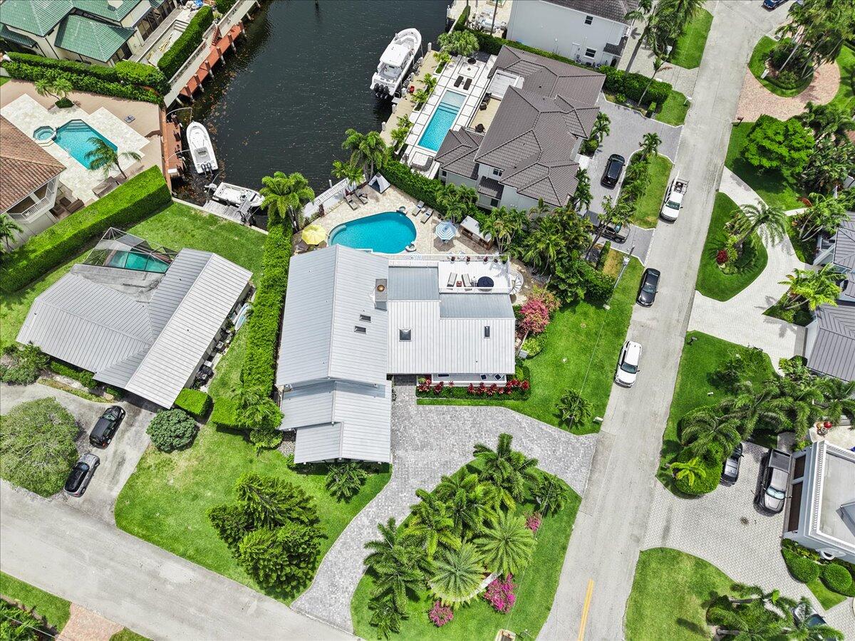 main property photo 77