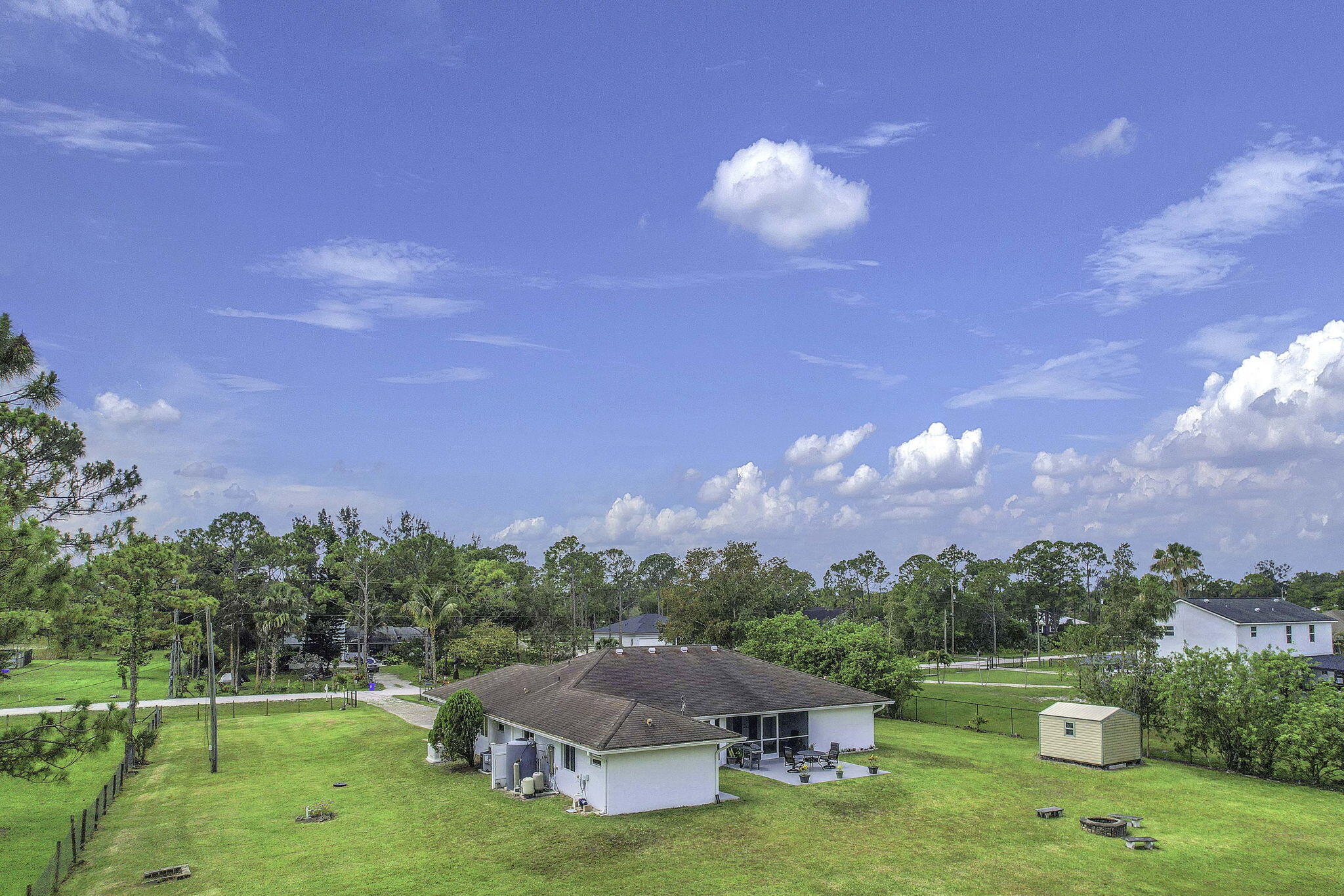 main property photo 50