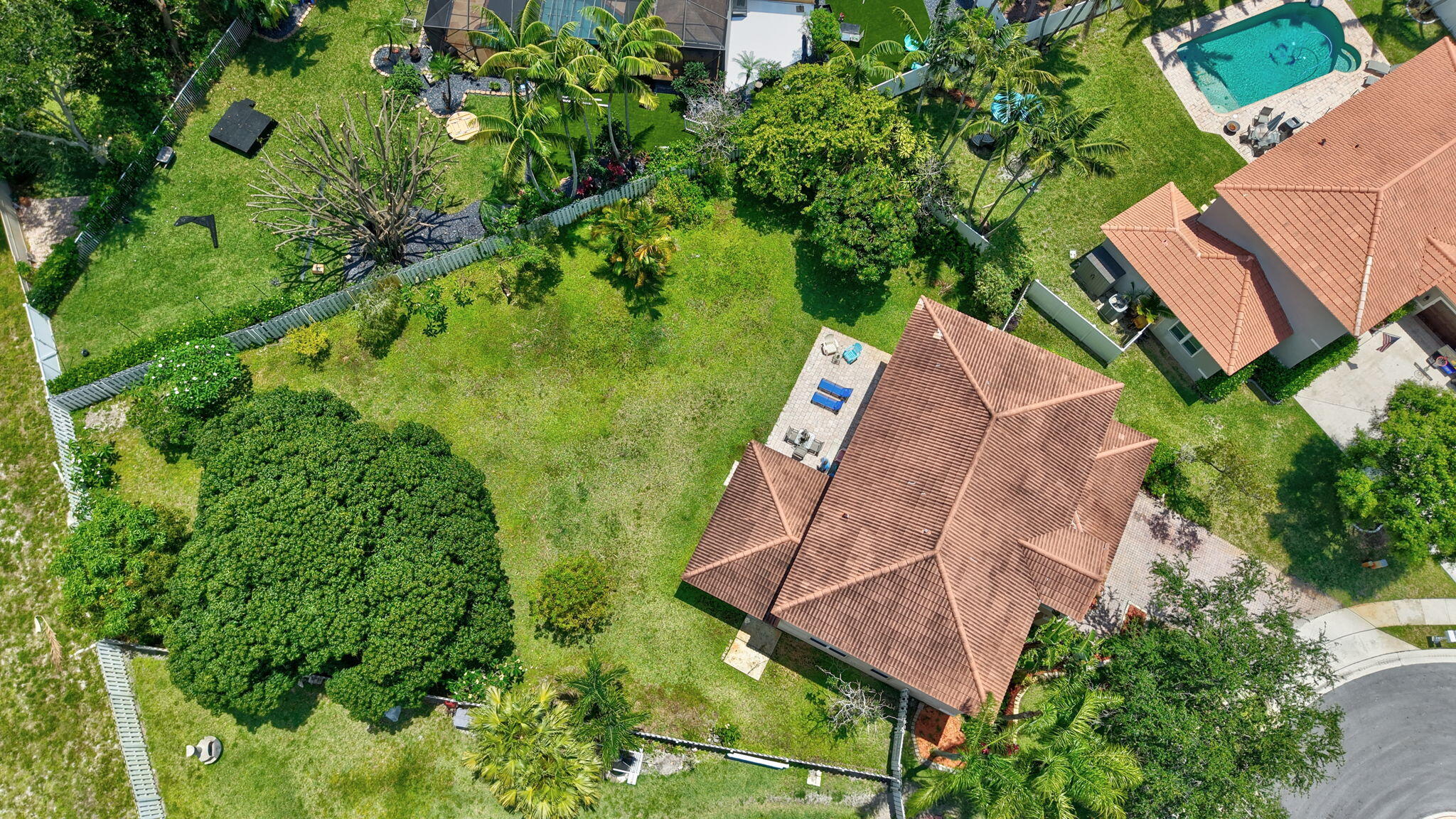 main property photo 63