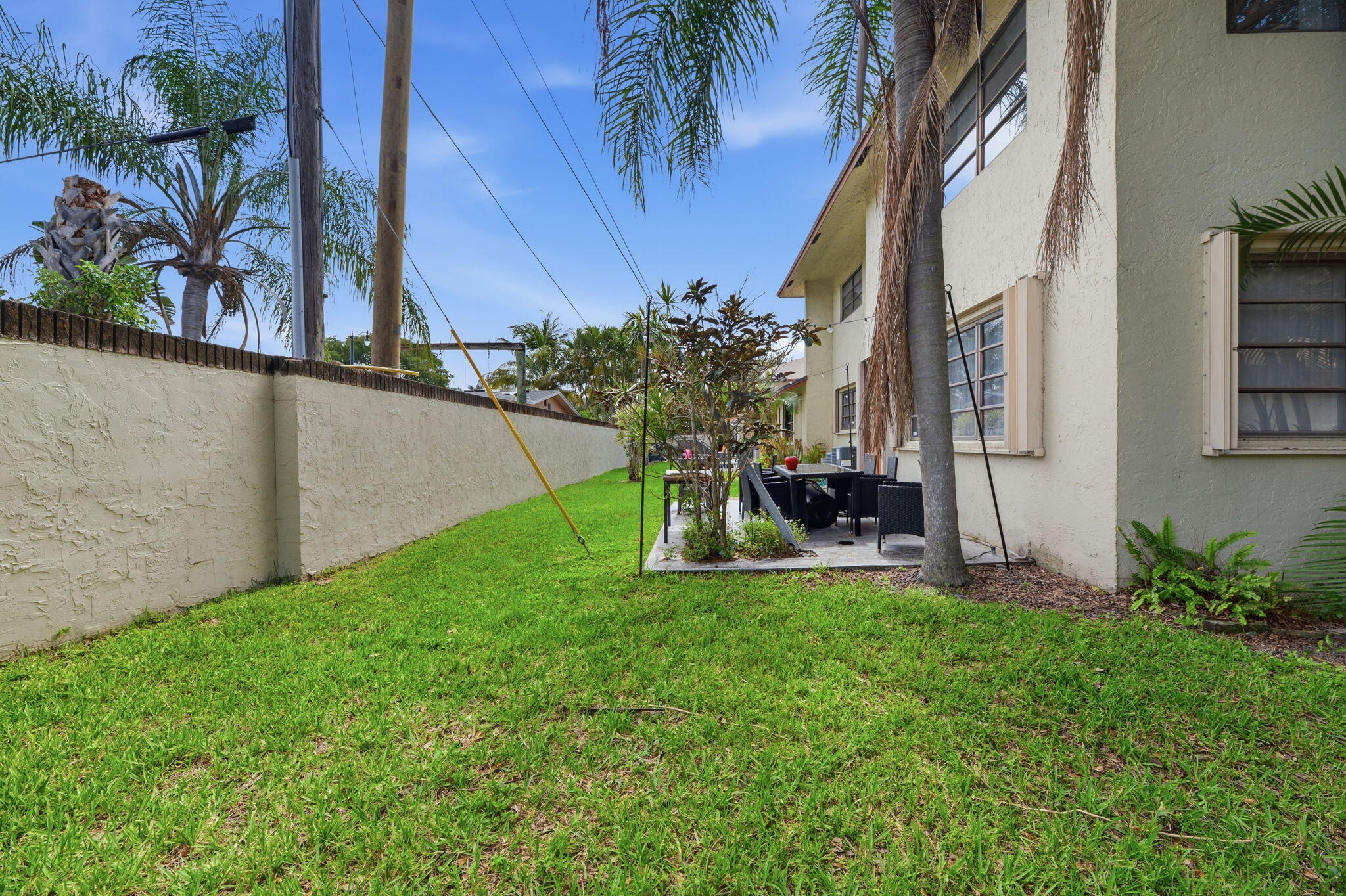 main property photo 20